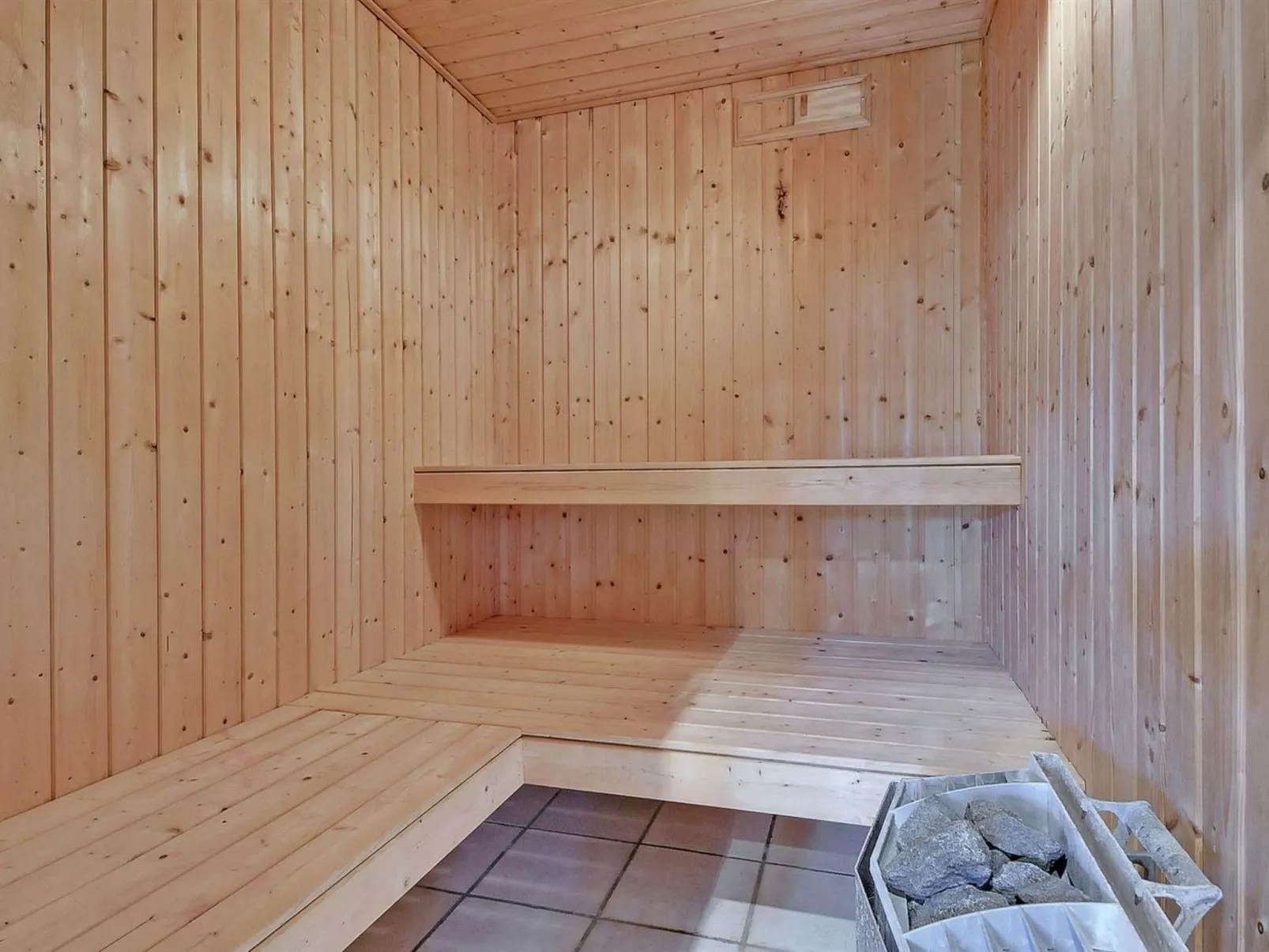 "Holmved" - 1.2km from the sea-Binnen