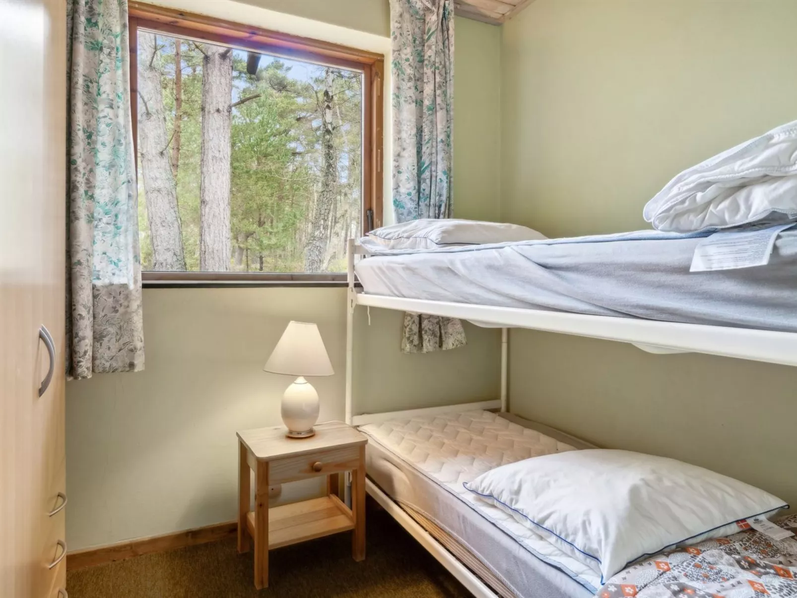 "Awa" - 800m from the sea-Binnen