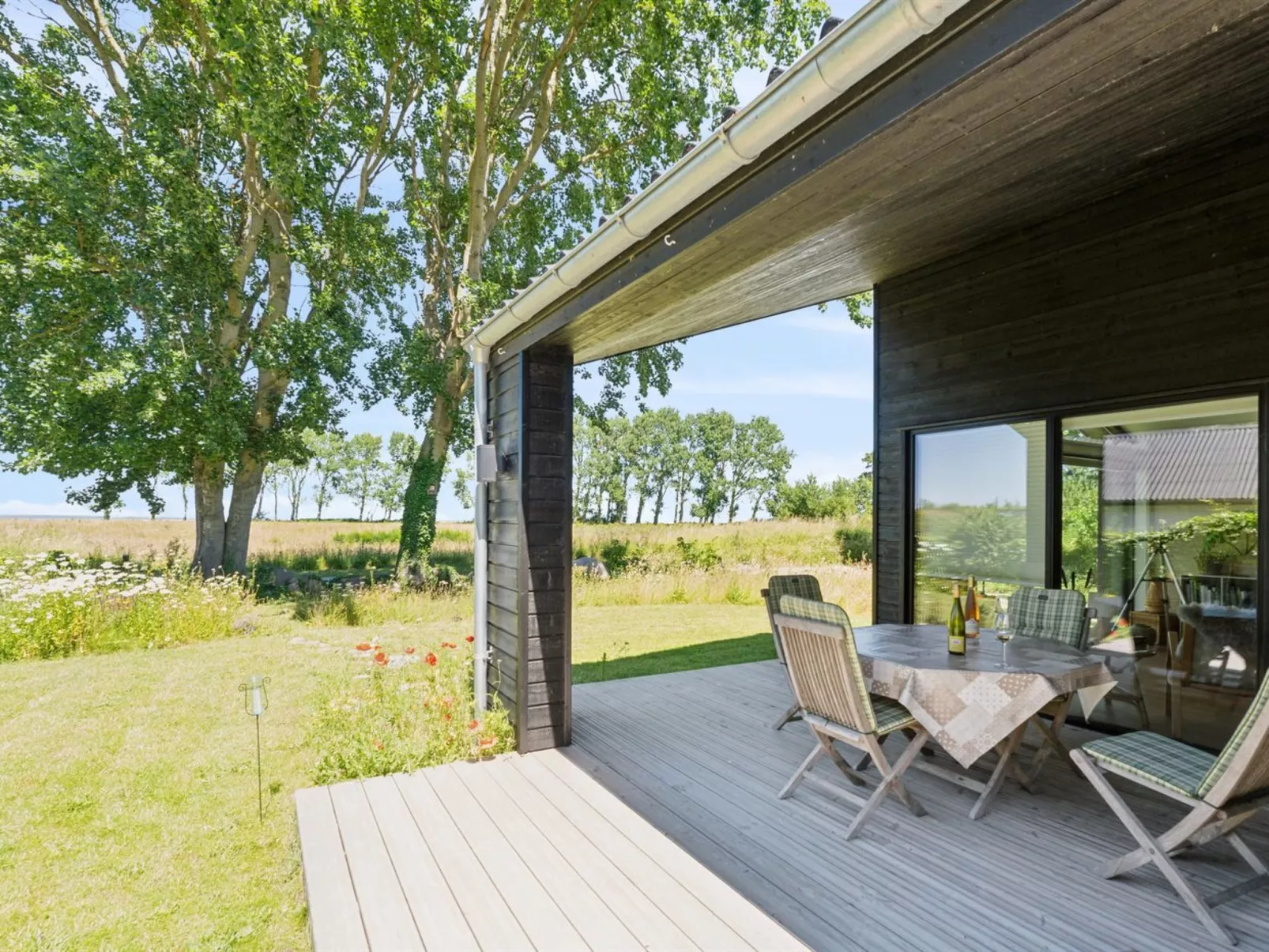 "Huldrik" - 100m from the sea-Buiten