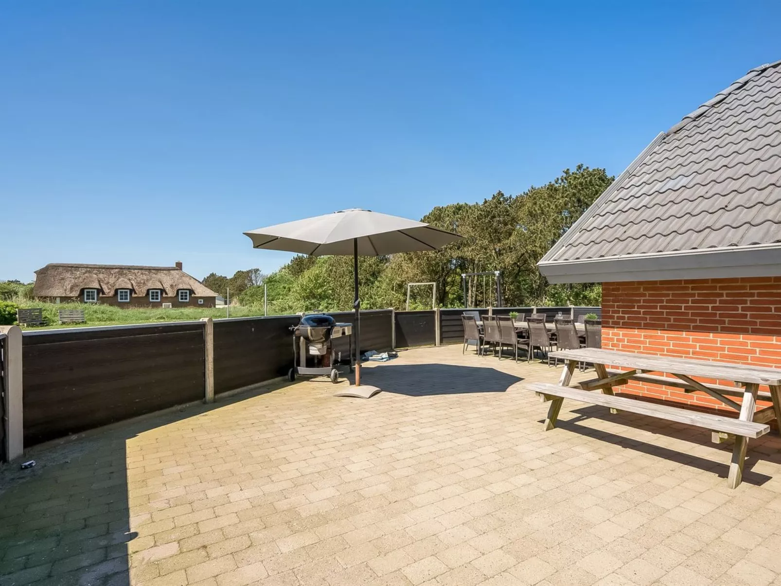 "Aage" - 1.7km from the sea-Buiten