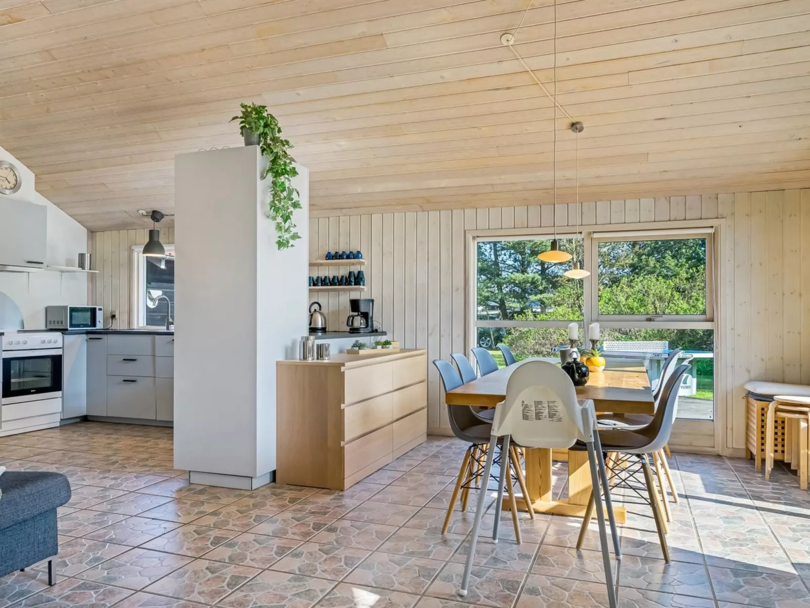 "Persa" -  from the sea-Binnen