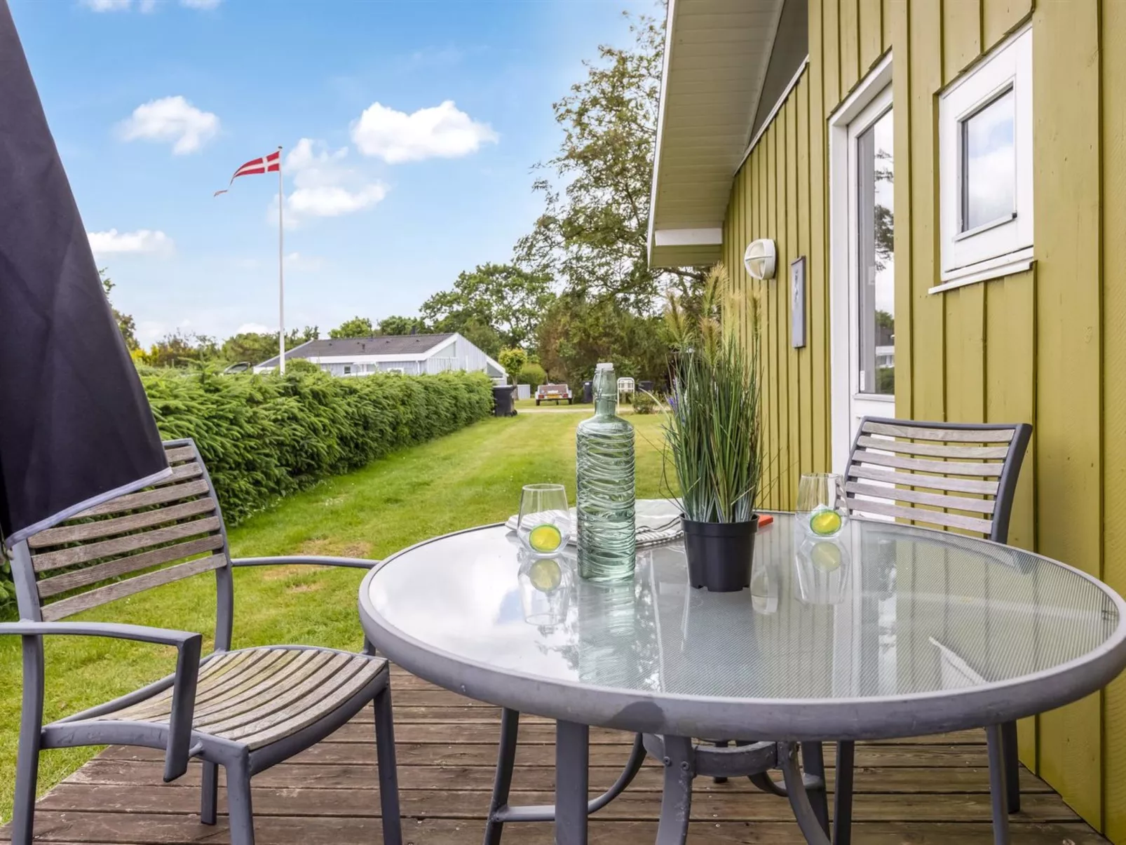 "Maira" -  from the sea-Buiten