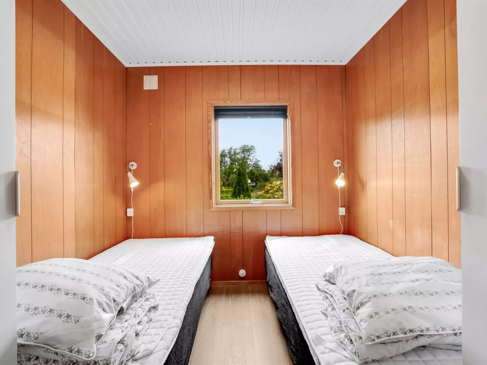 "Fulk" - 150m from the sea-Binnen