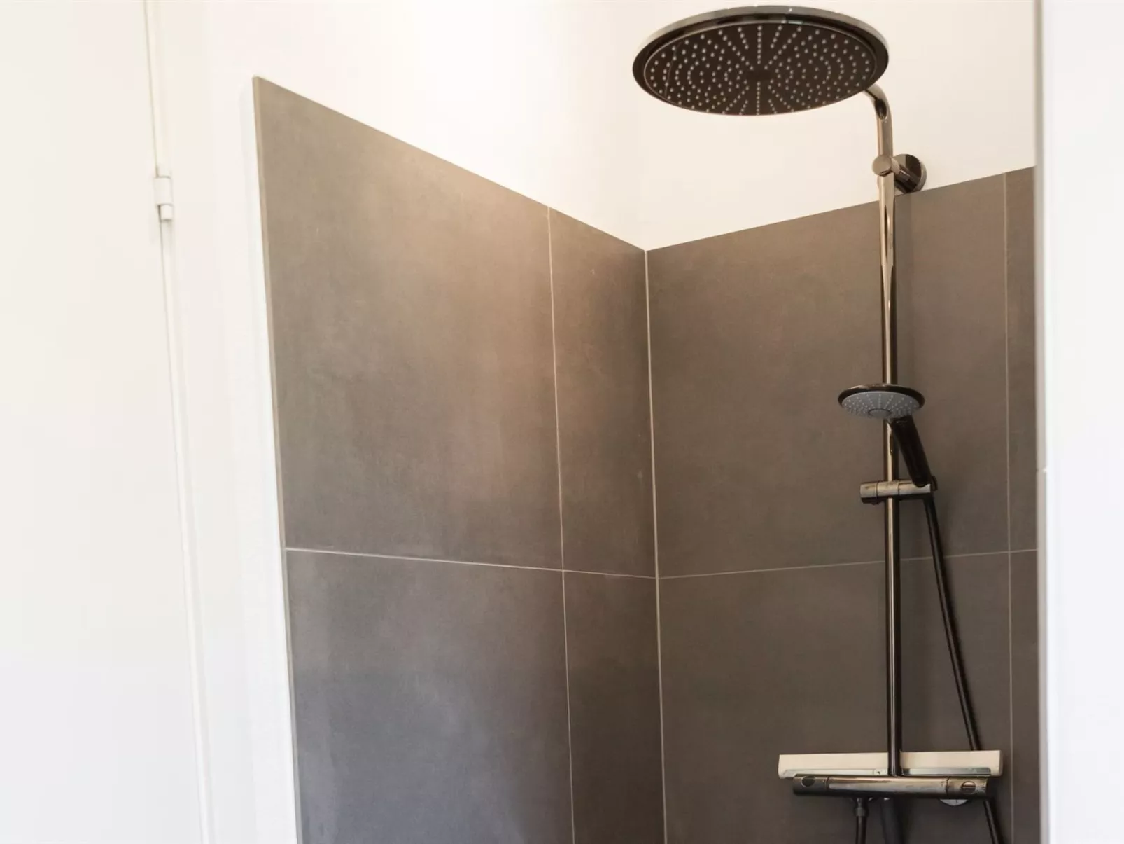 "Nico" - 600m from the sea-Binnen