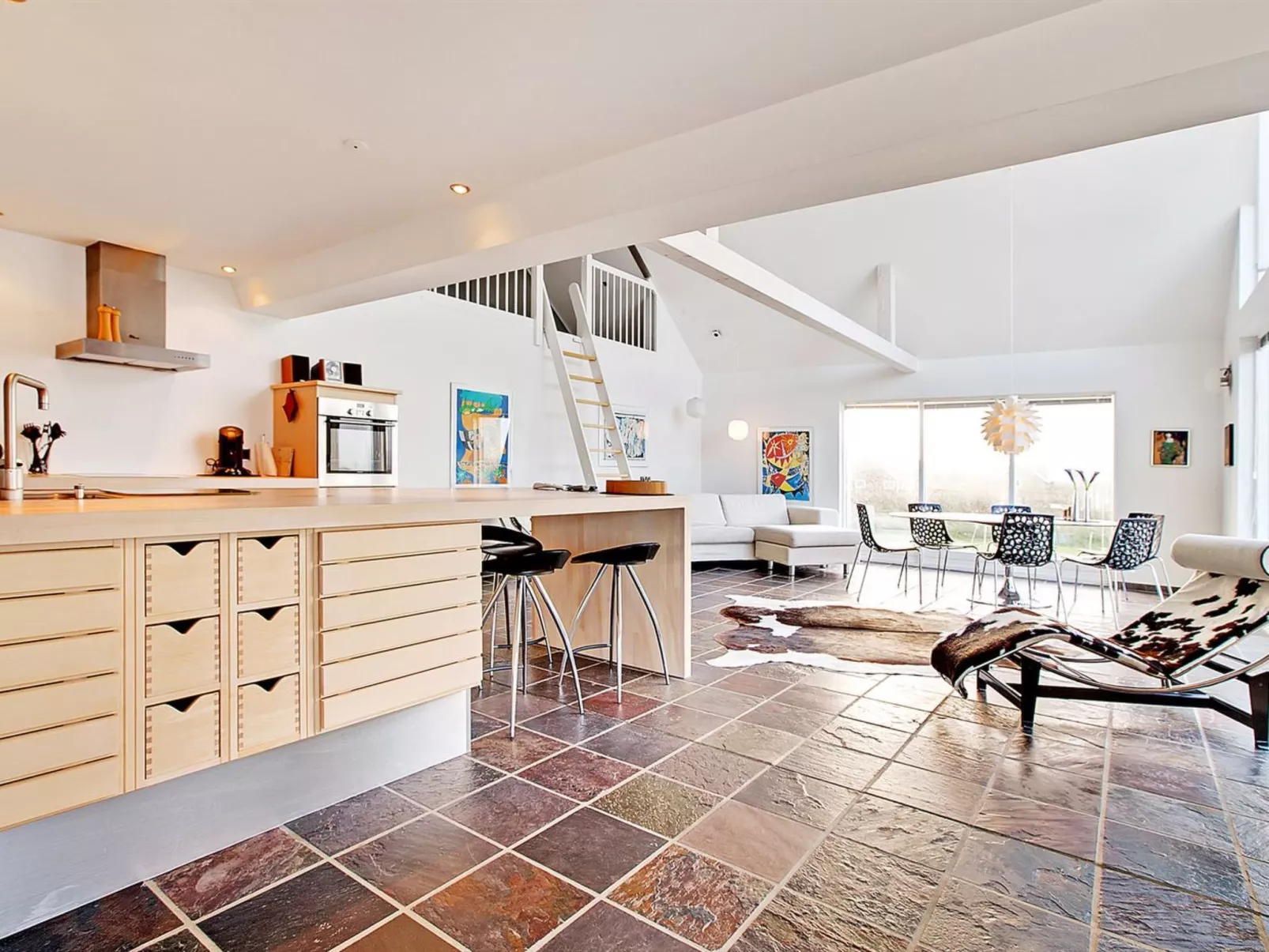 "Ubavka" - 101m from the sea-Binnen