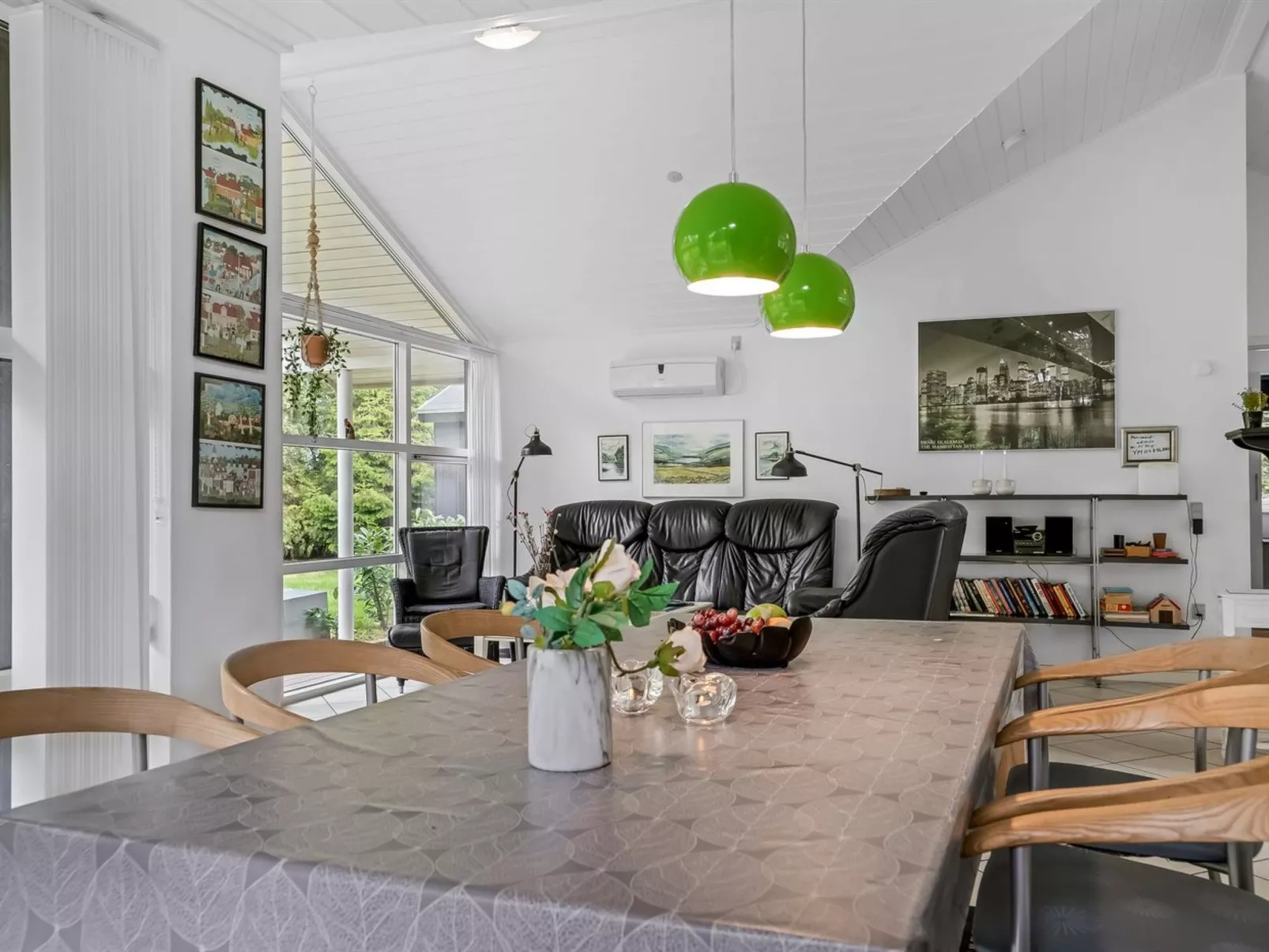 "Neli" - 850m to the fjord-Binnen