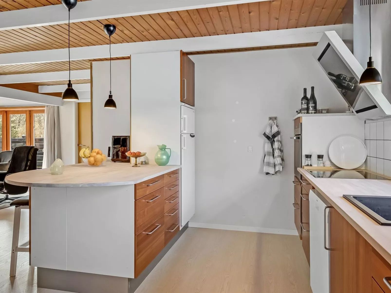 "Berner" - 30km from the sea-Binnen