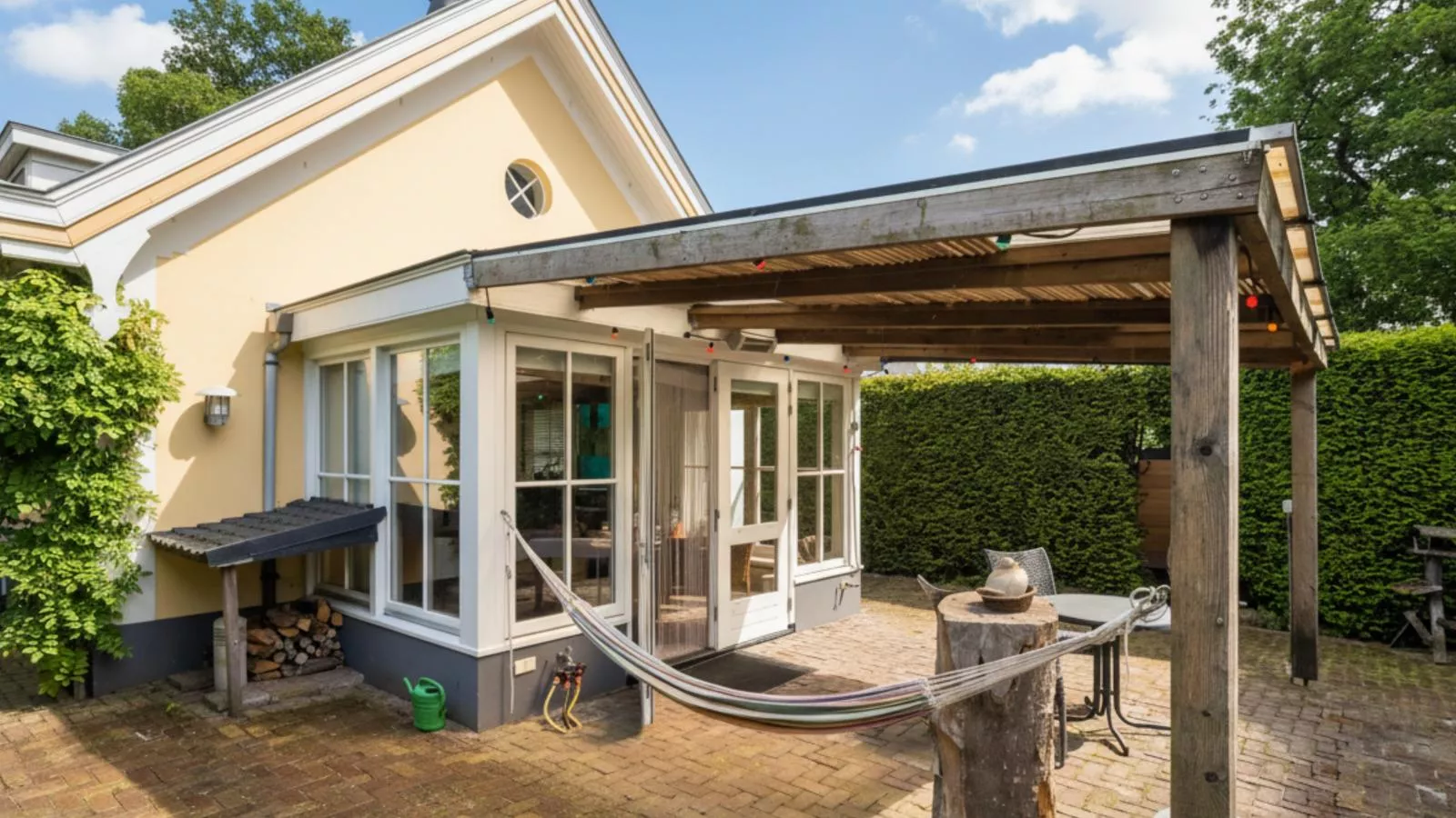 Wellnesshuisje Kalheupink-Buitenkant zomer