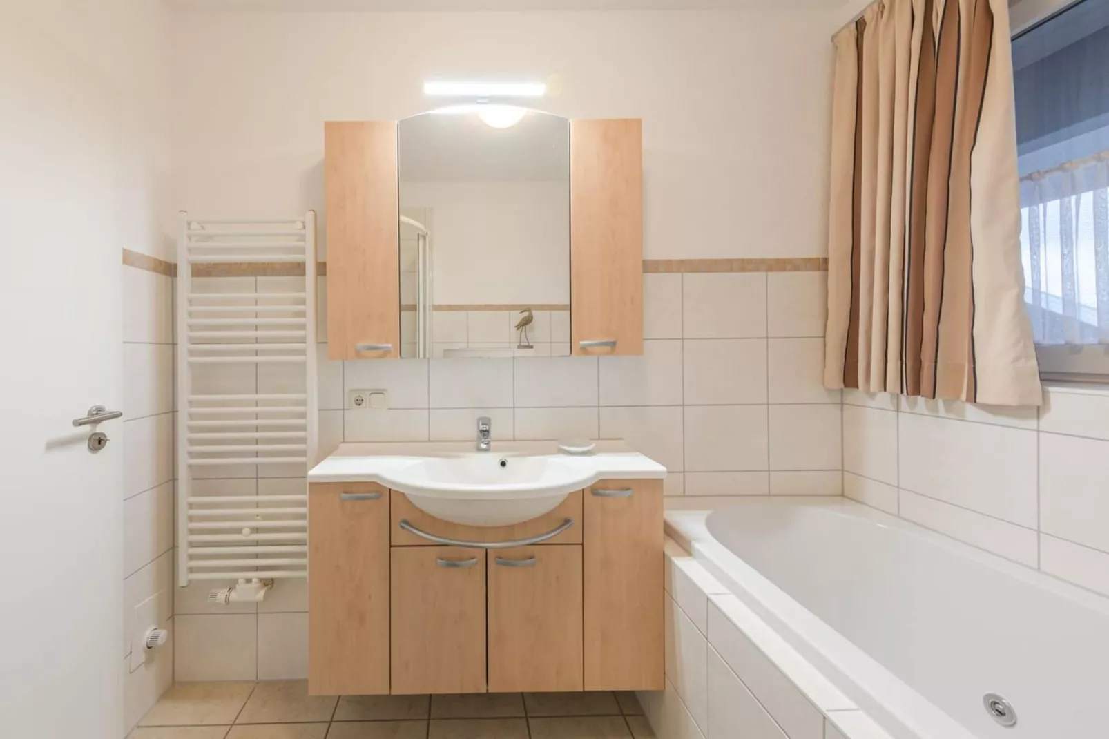 Mitteldeck 434-Badkamer