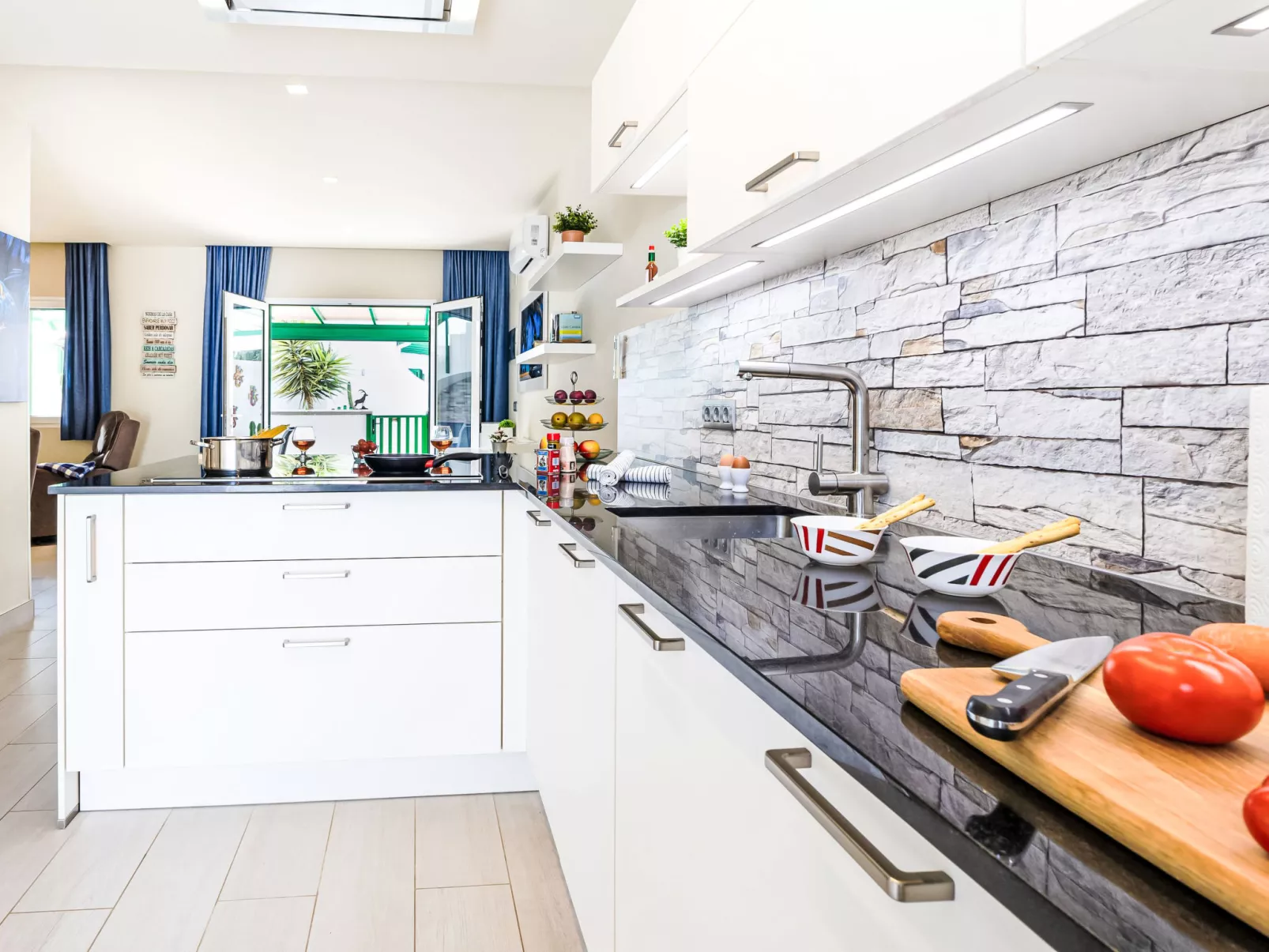 Casa Amarilla Begoña-Binnen