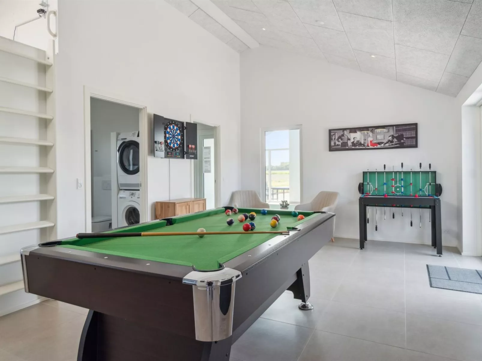 "Christian" - 600m from the sea-Binnen