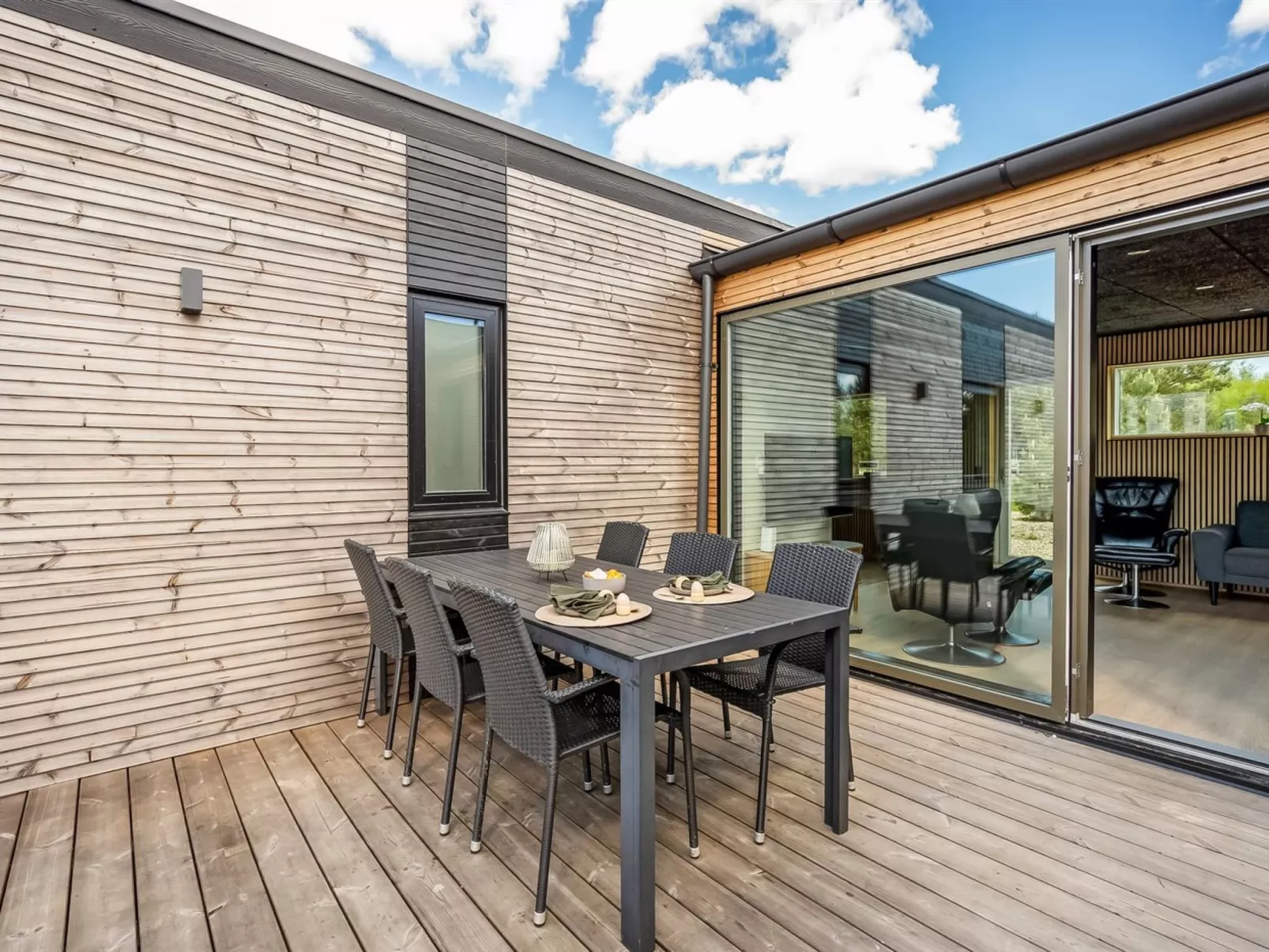 "Danske" - 6.8km from the sea-Buiten