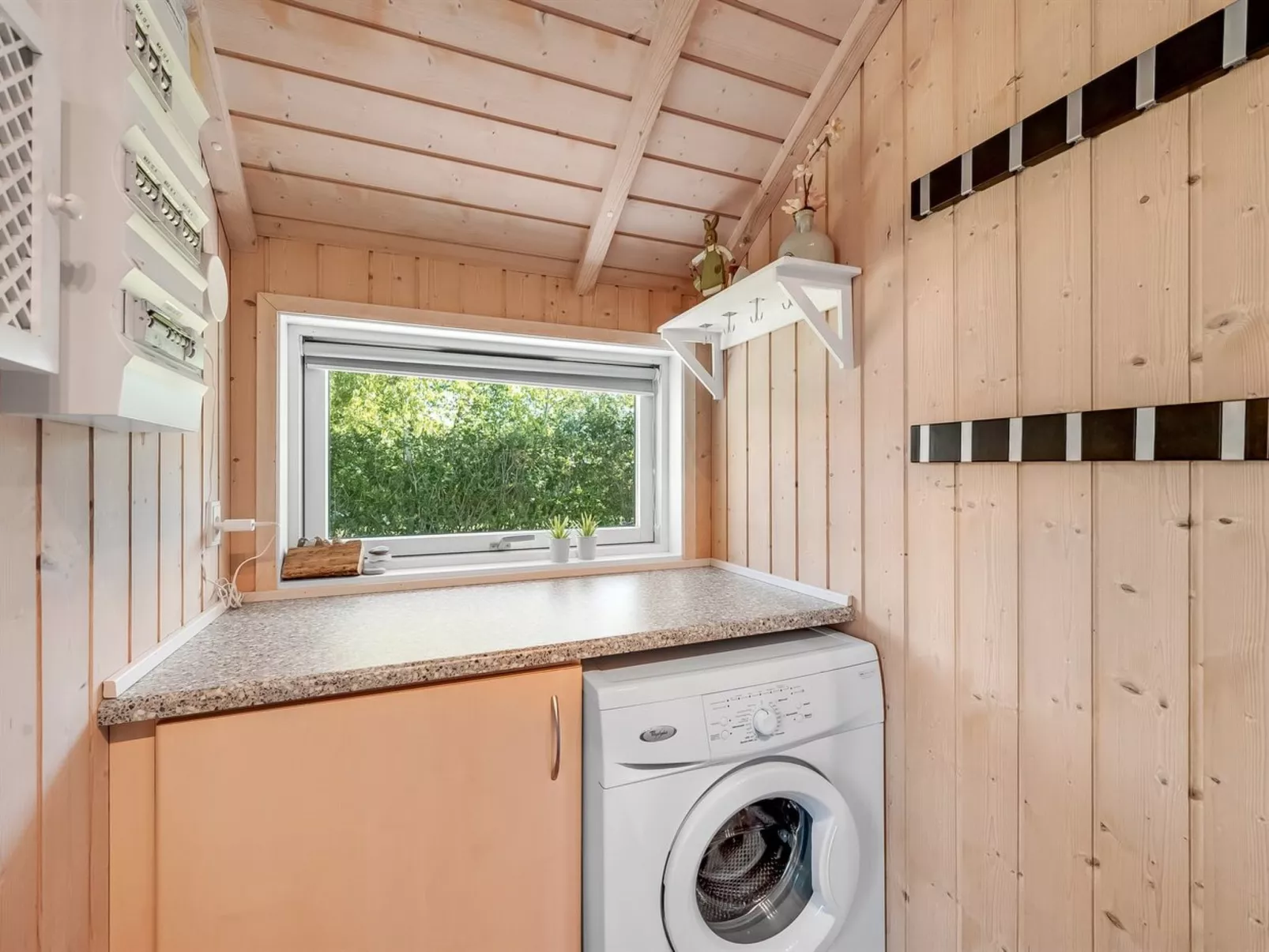 "Kuisma" - 1.1km to the fjord-Binnen