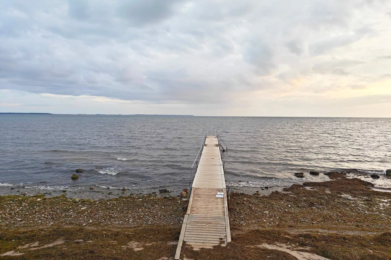 Gezellig zomerhuis nabij Ore Strand-Waterzicht