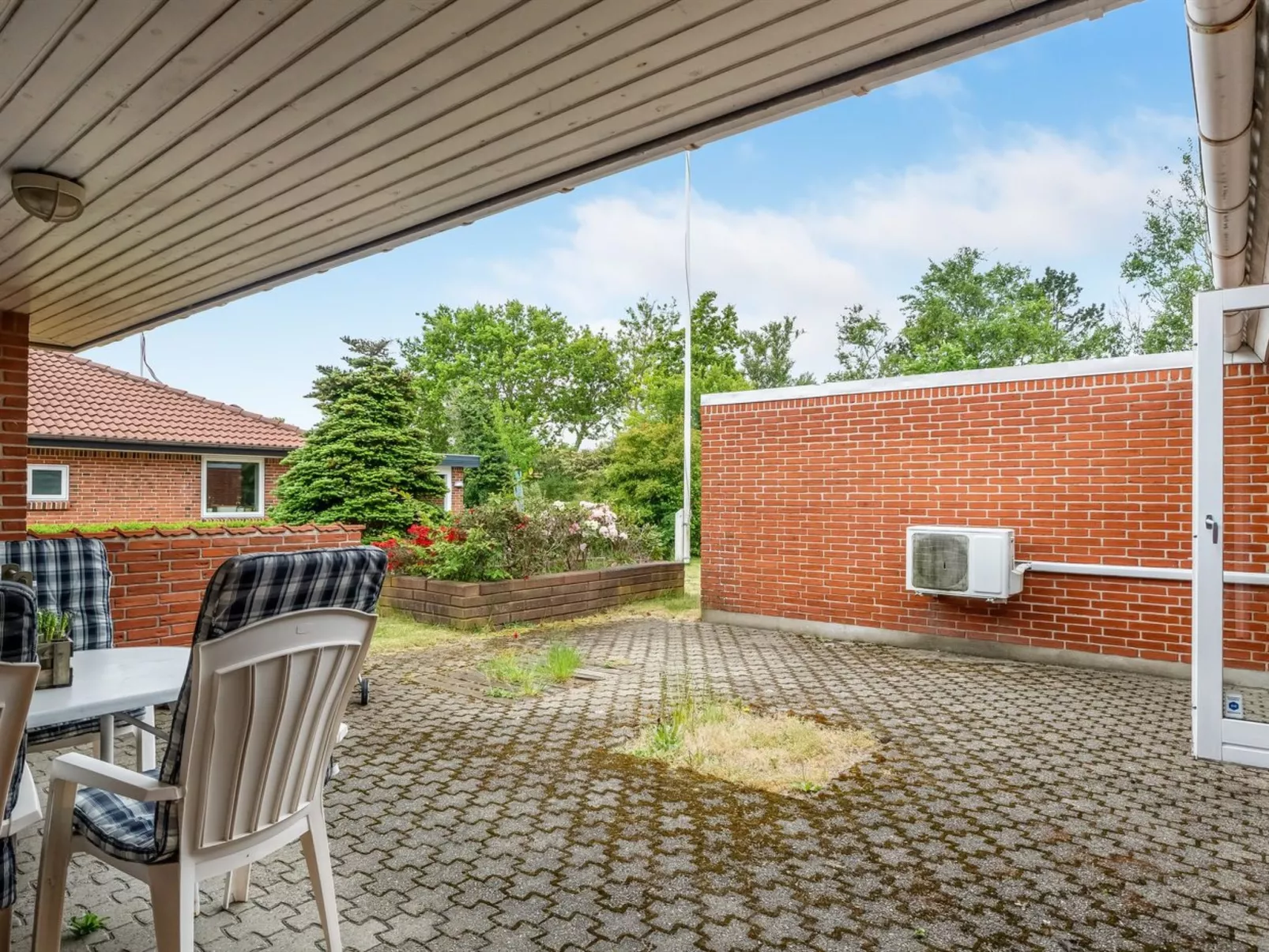 "Srebra" - 420m from the sea-Buiten