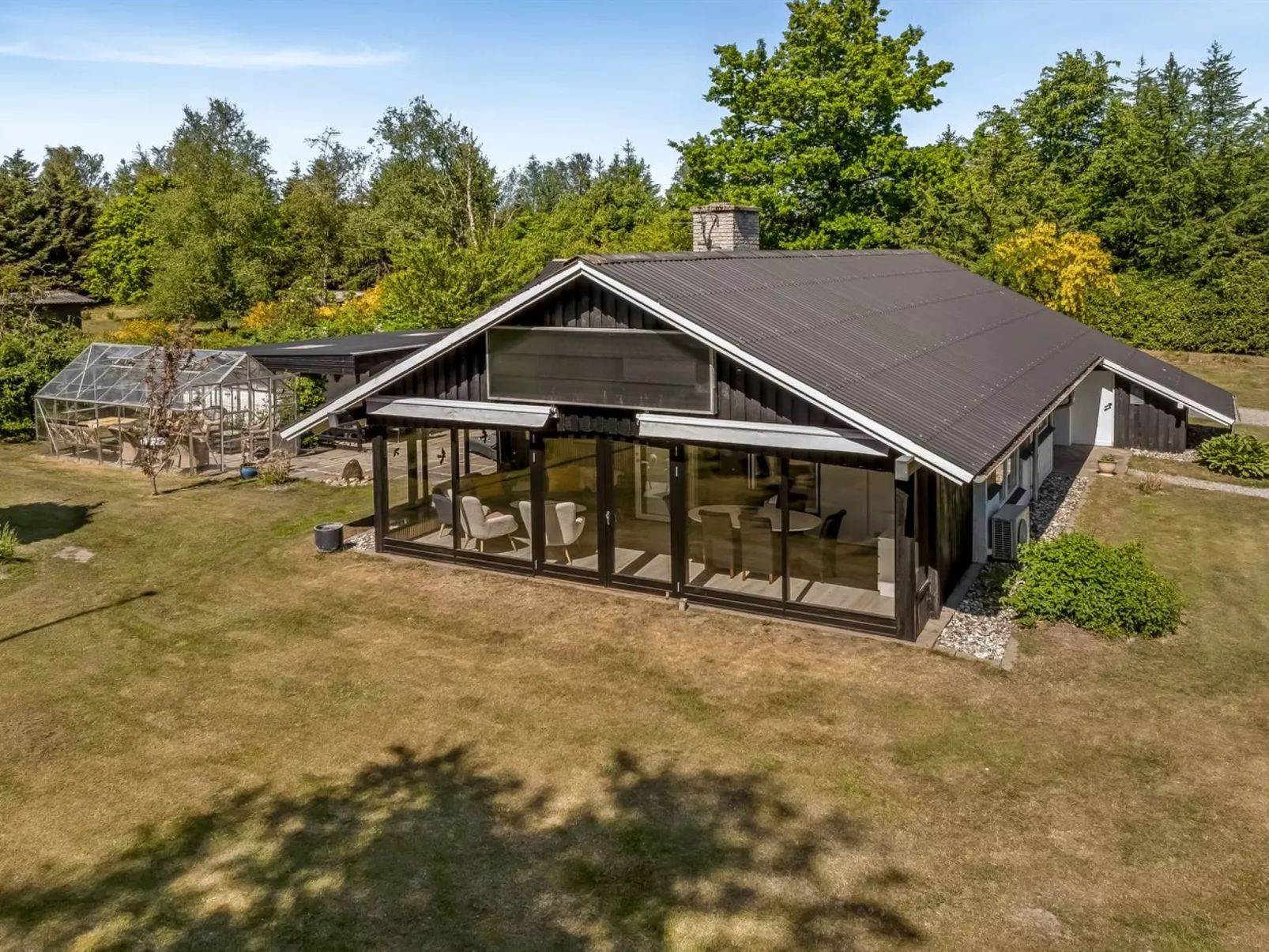 "Sven" - 250m to the fjord-Buiten