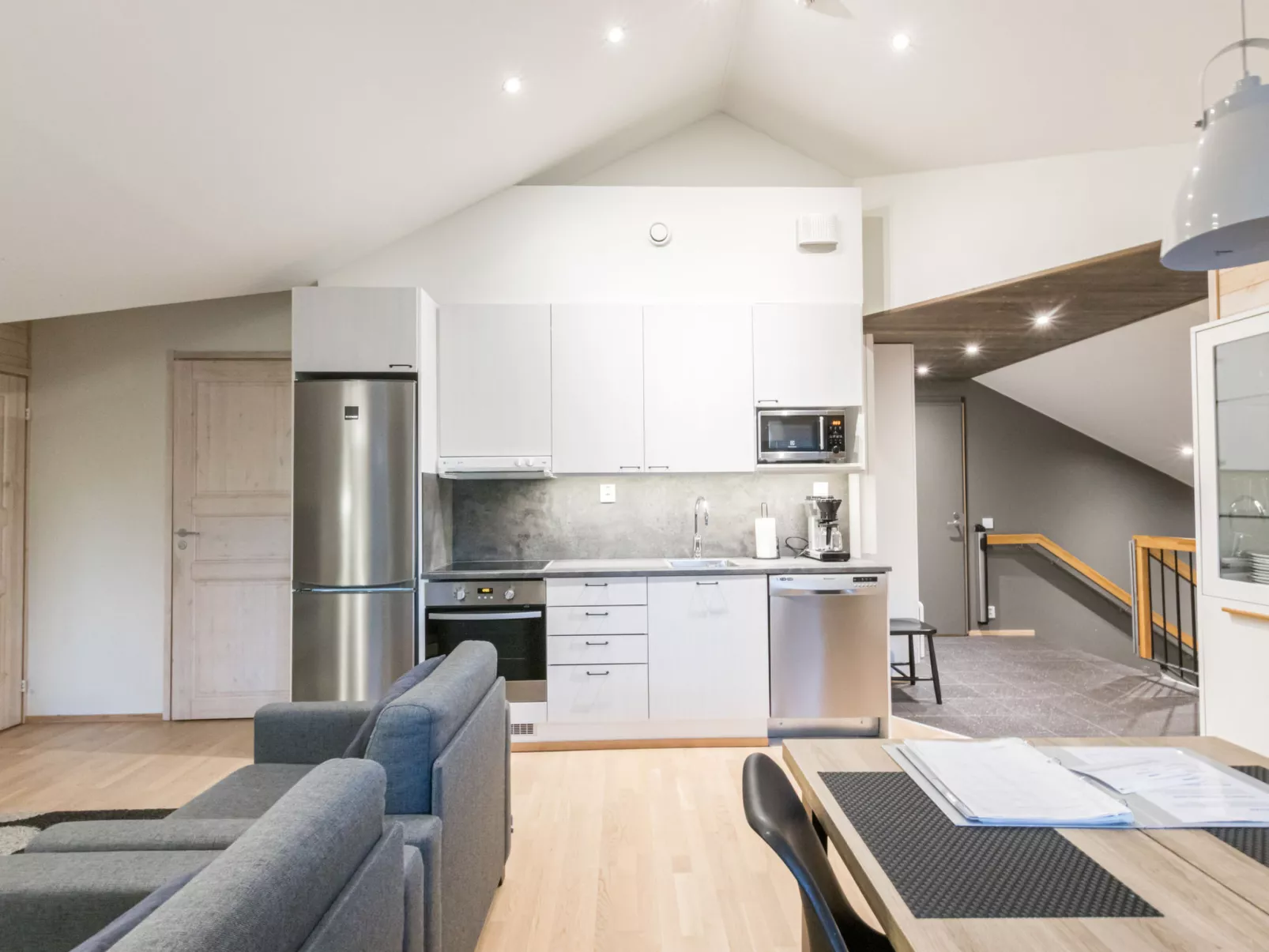 Levin stara a09-Binnen