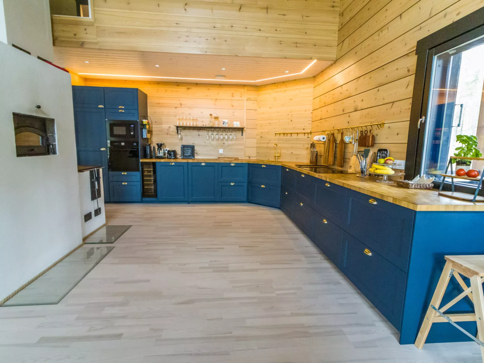 Villa valoisa-Binnen