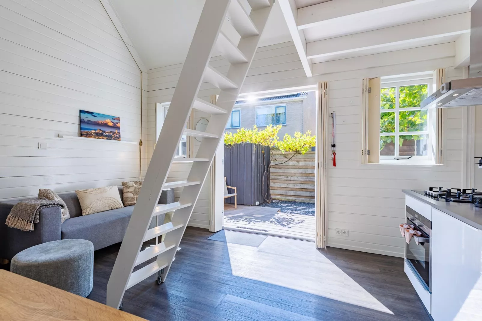 Lijsterhofstraat 13 - Knusse vakantiewoning nabij strand en centrum-Woonkamer