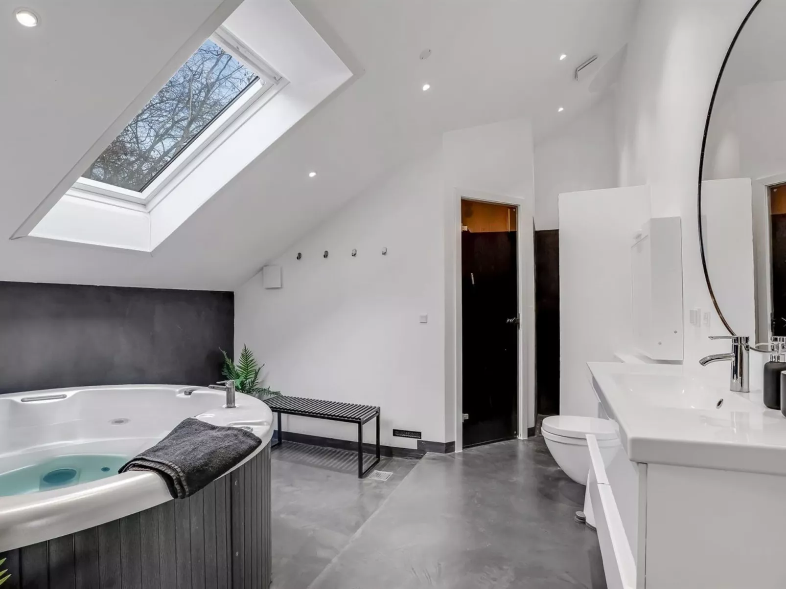 "Srebrenka" - 900m from the sea-Binnen