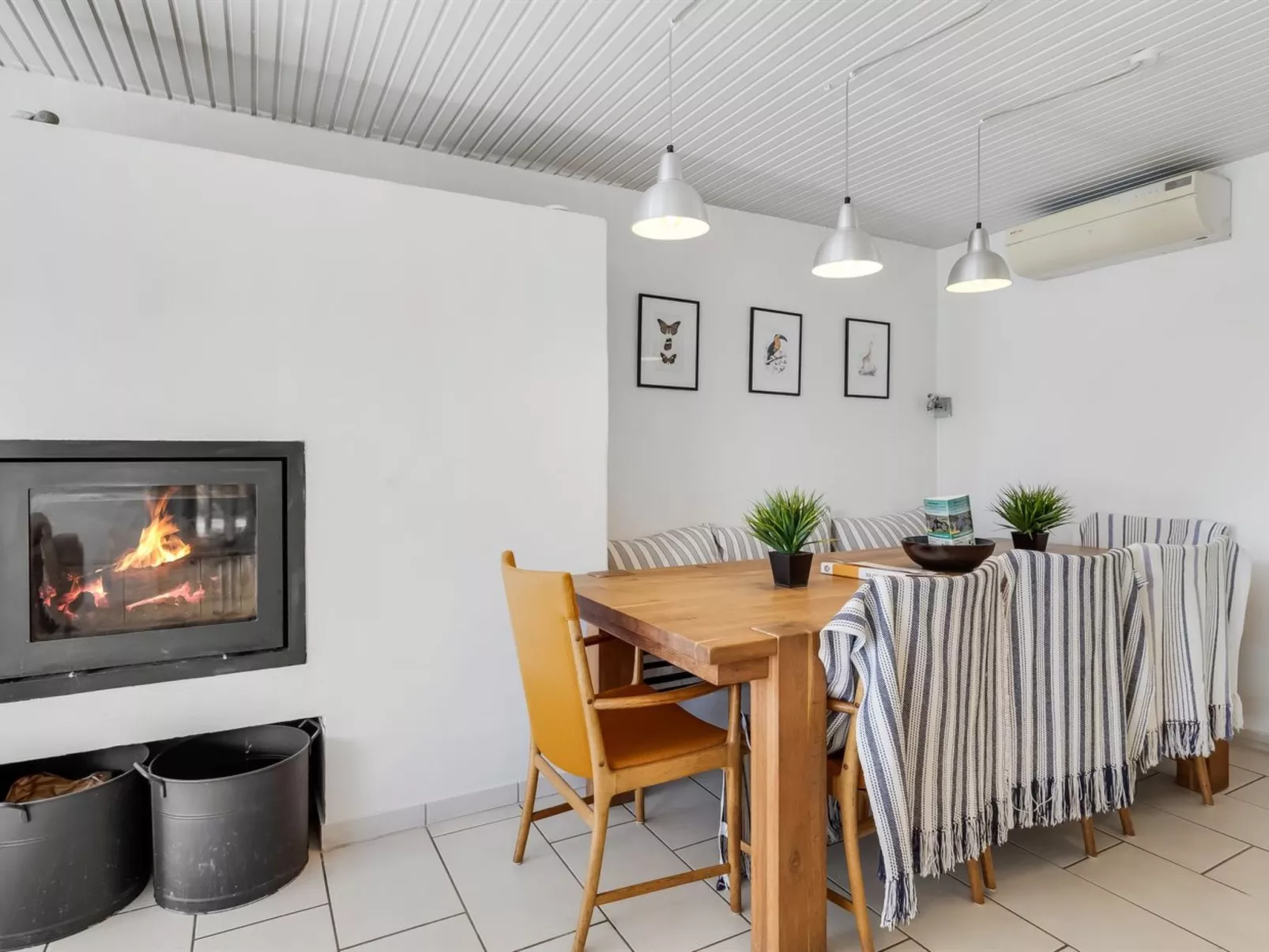 "Matild" - 250m from the sea-Binnen