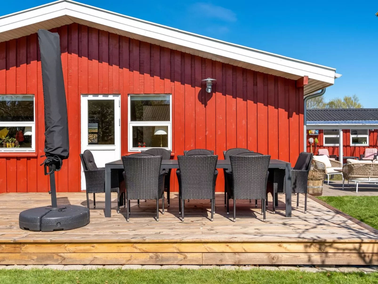 "Ruse" -  from the sea-Buiten