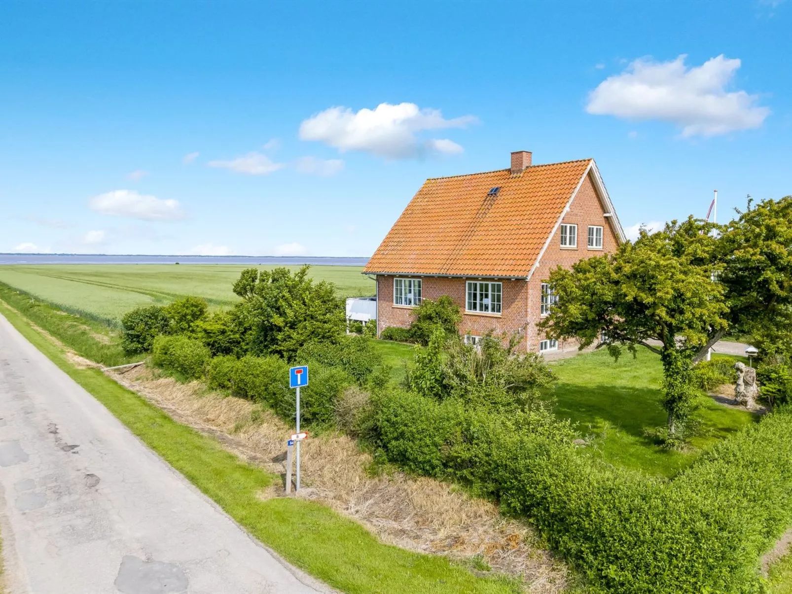 "Freja" - 12km from the sea-Buiten