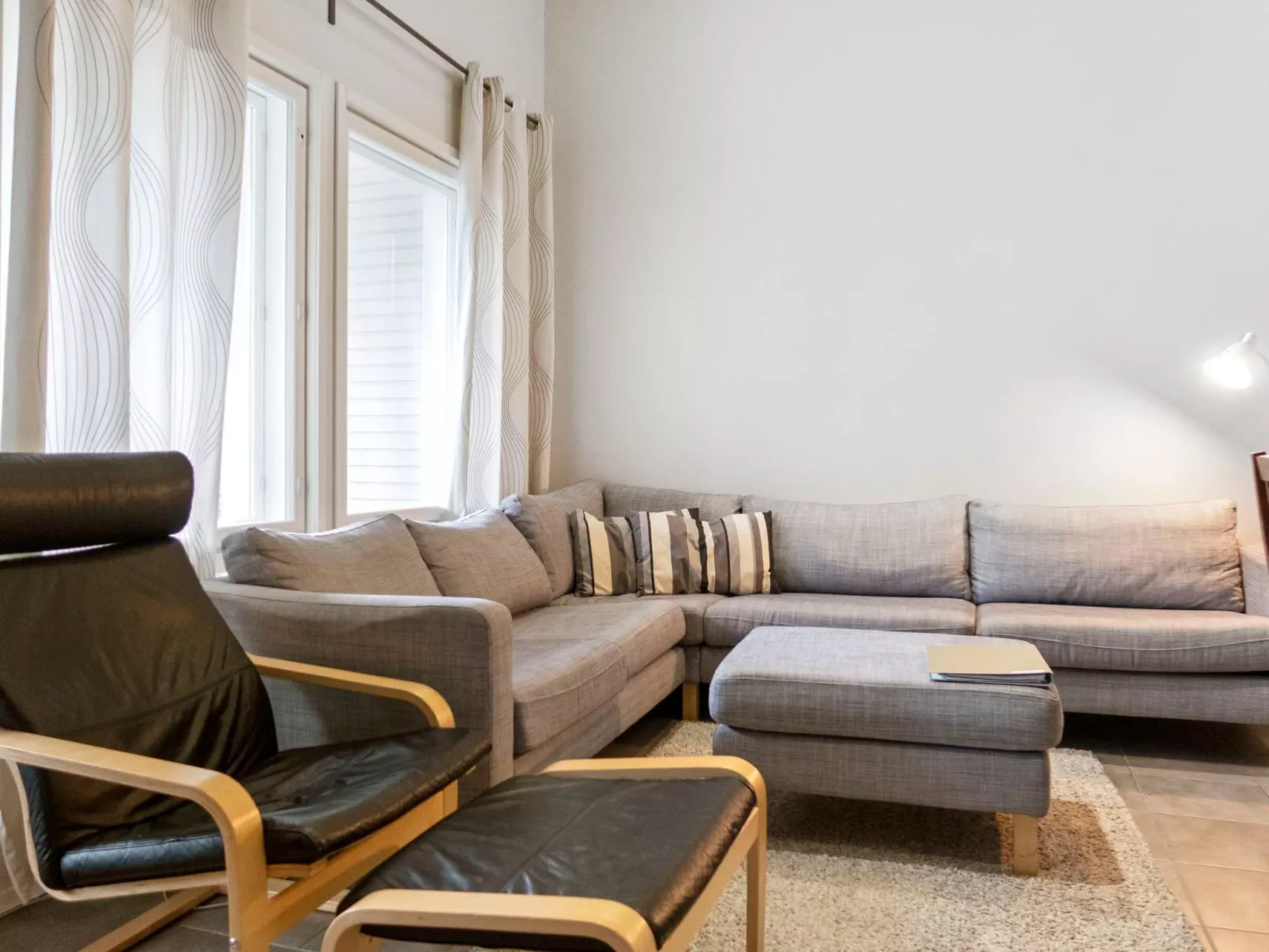 4 seasons b 1-Binnen