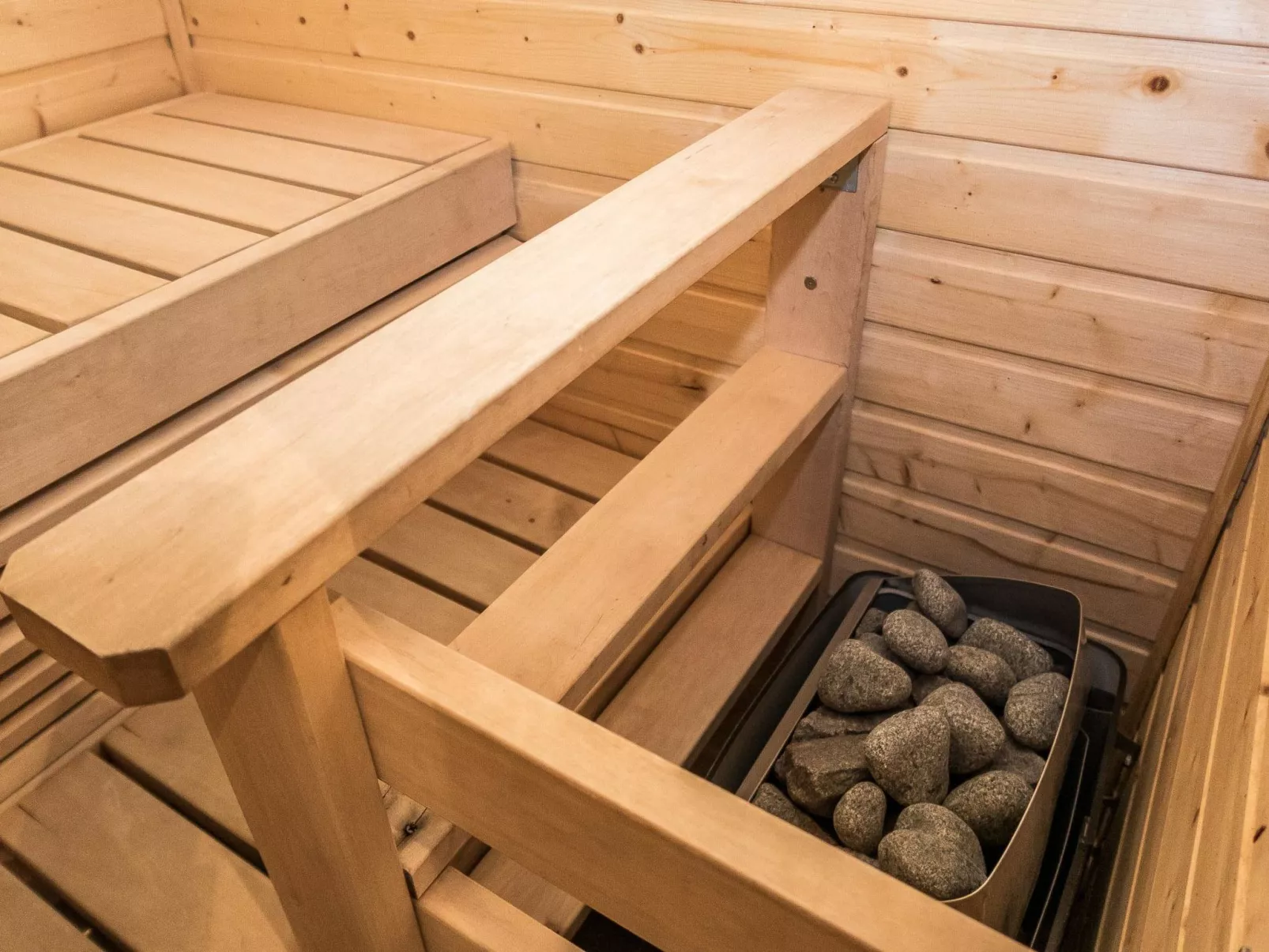 Katajarinne b-Binnen