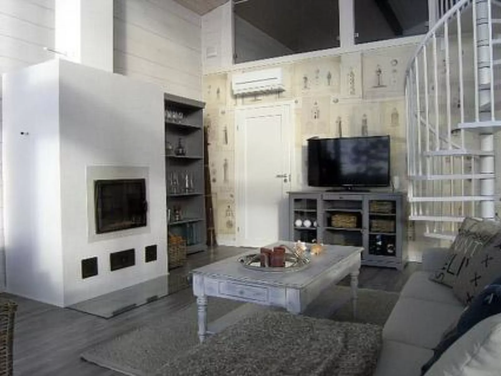 Villa miestamo-Binnen