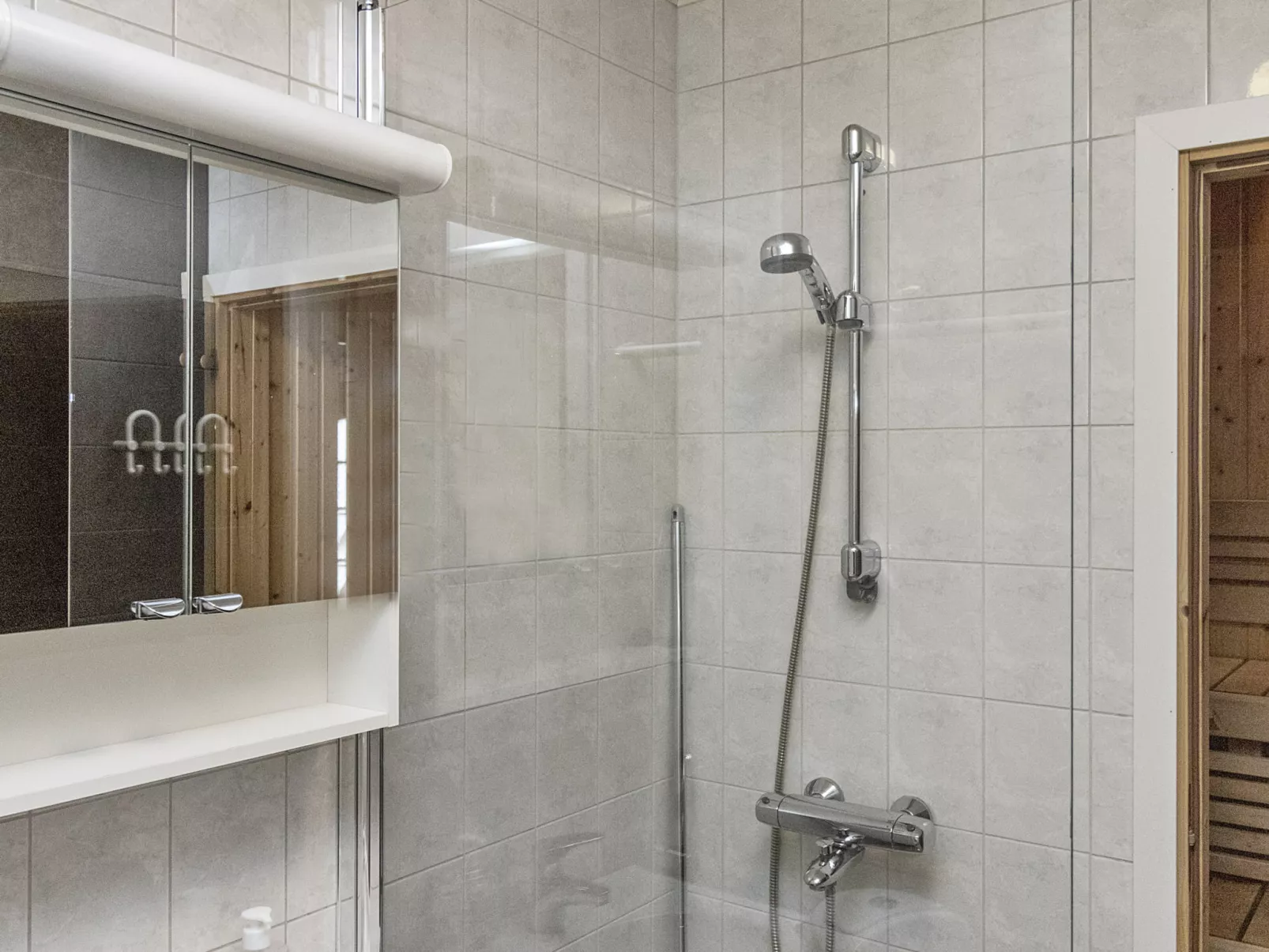 Karitahko a 3-Binnen