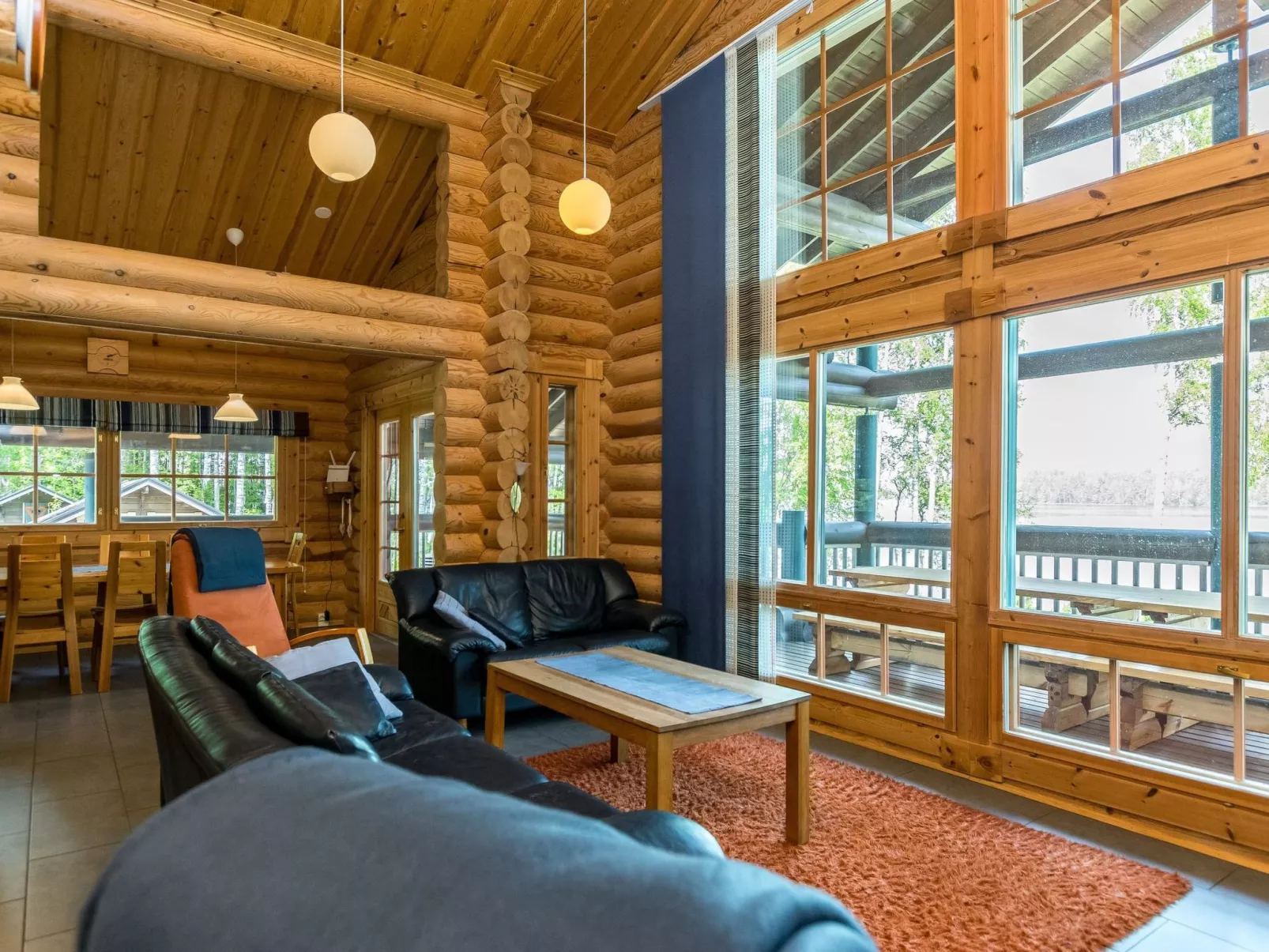 Villa kotikoivu-Binnen