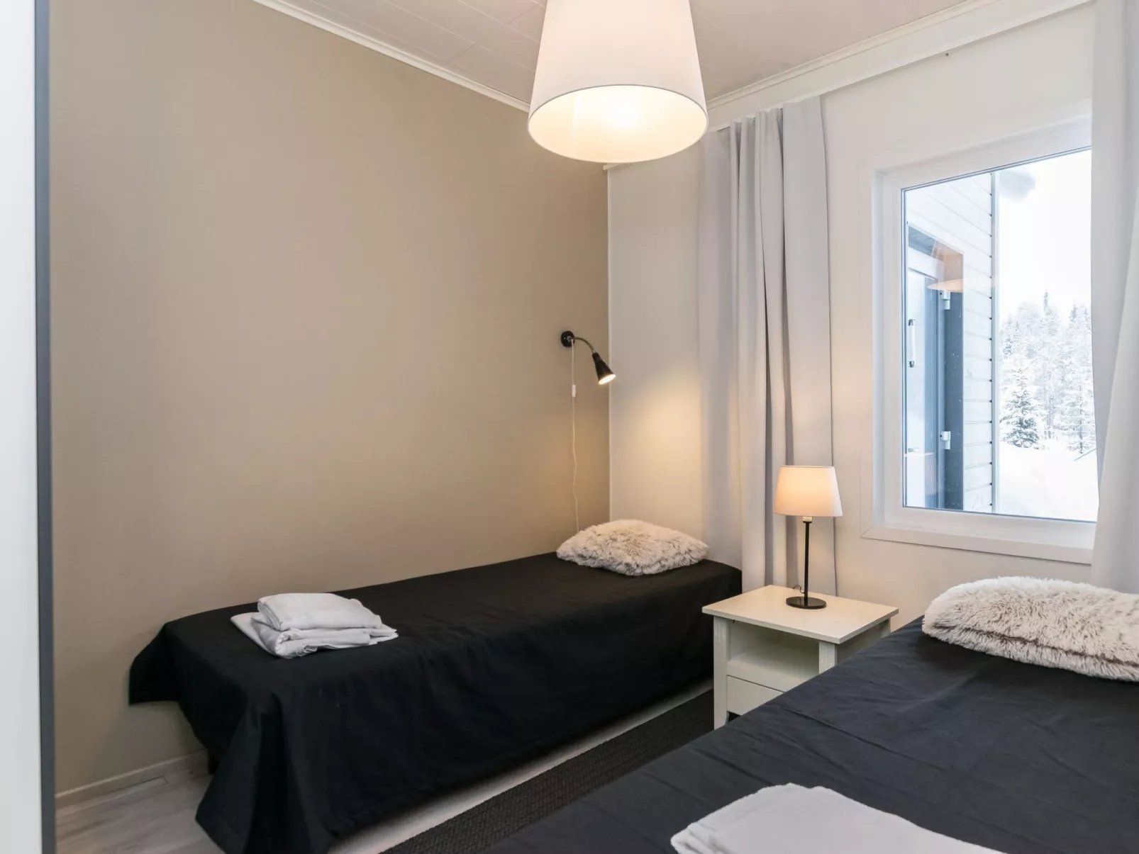 Skivillas paljakka 3. (2mh)-Binnen