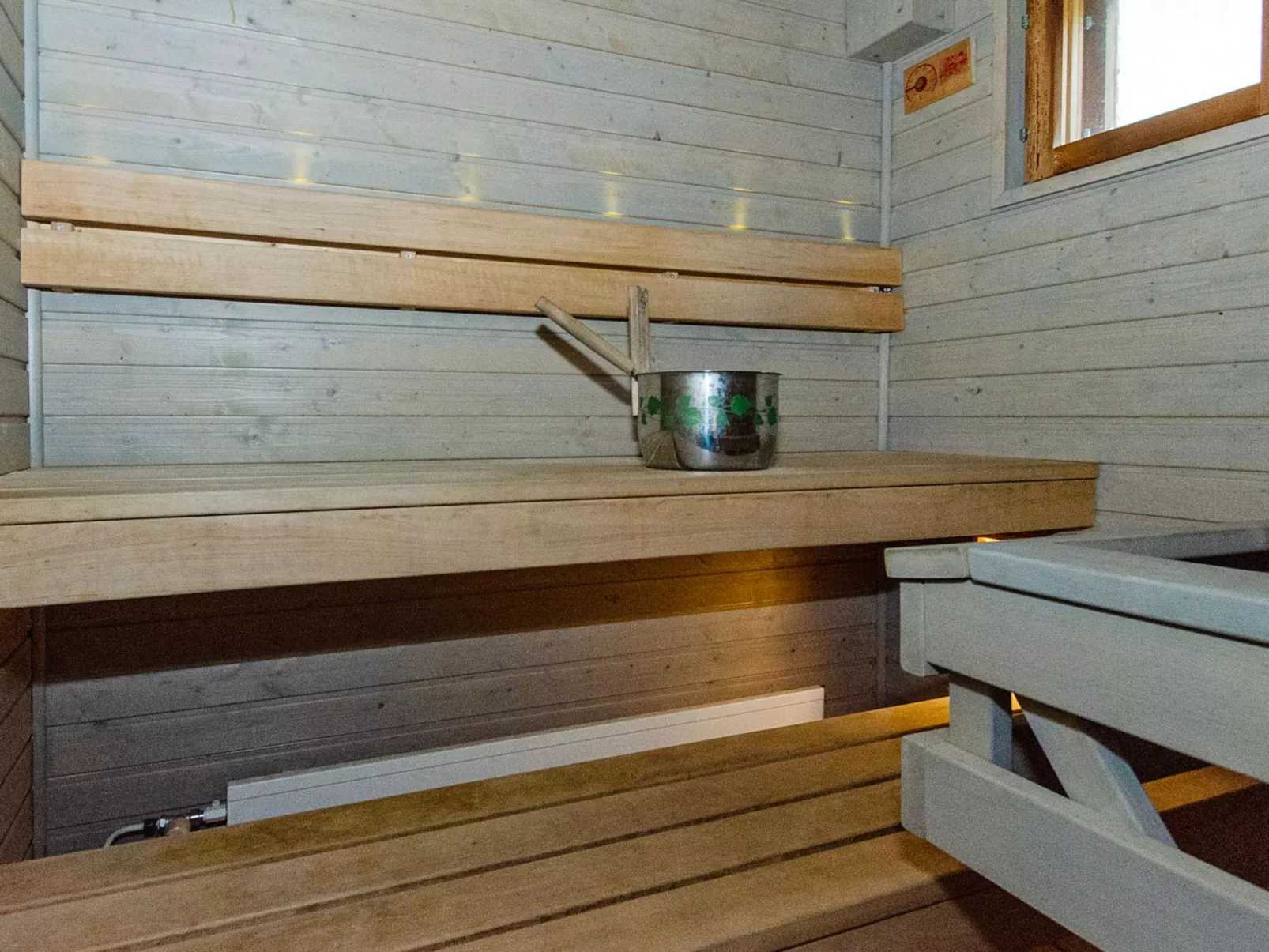 Kulta-käkönen 3 by bomba-Binnen