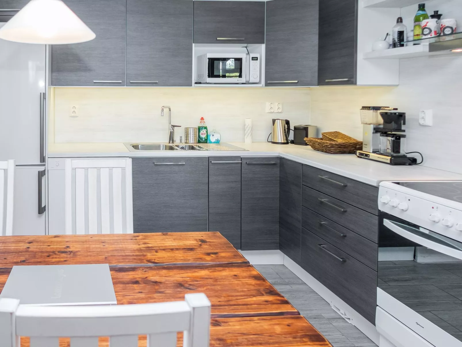 Kiehtäjän lahti-Binnen