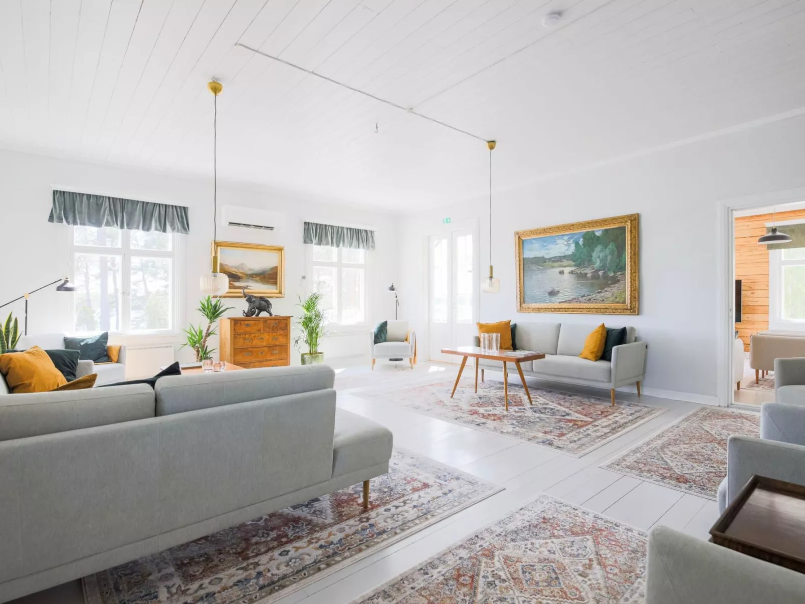 Kapteenin huvilat-Binnen