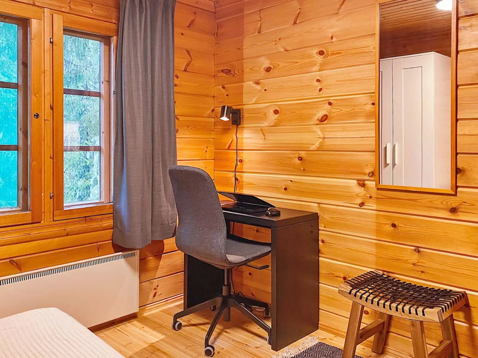 Uolevintie 39b-Binnen