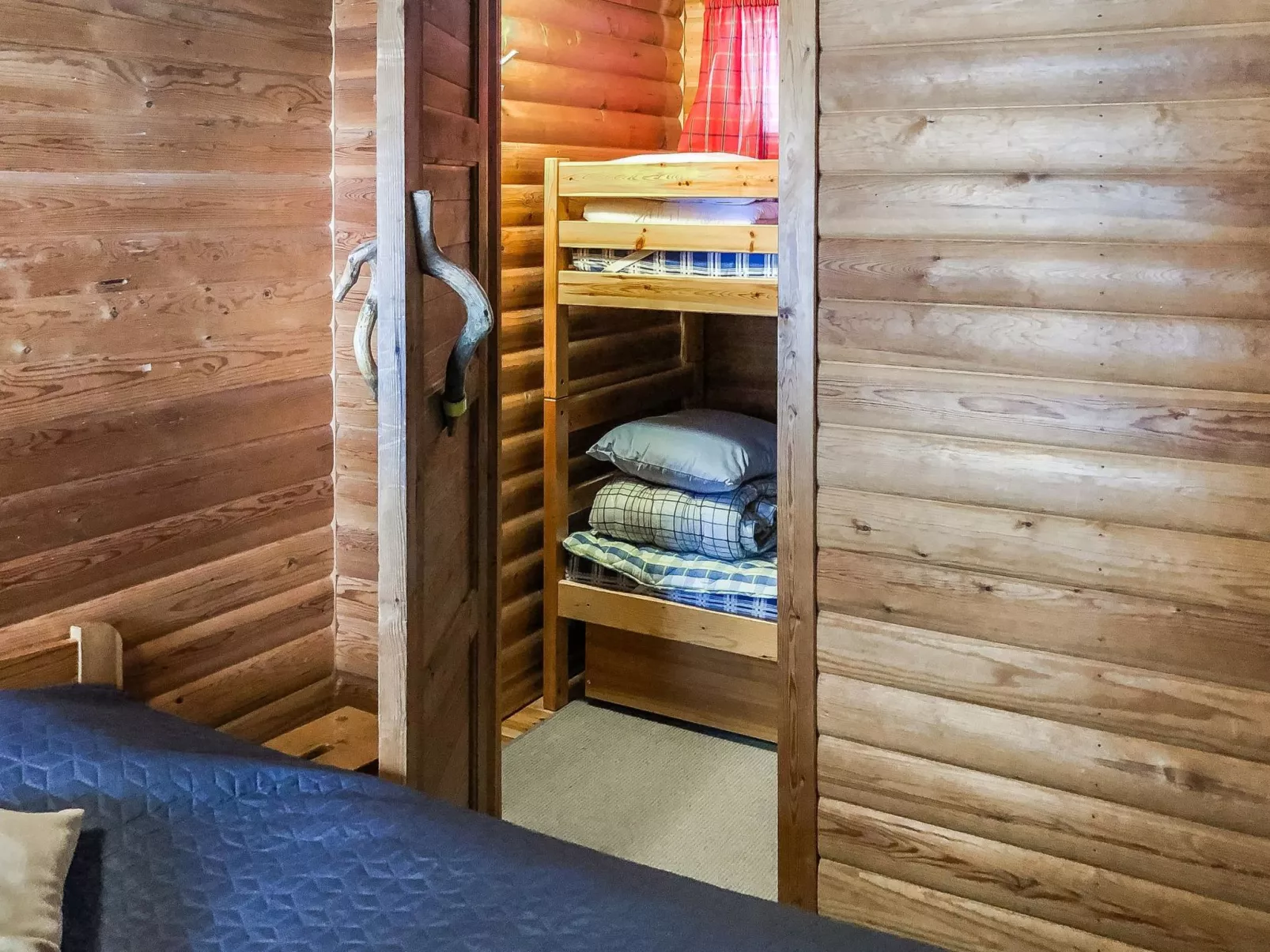 Ylikitkajärvi, kesäkumpu-Binnen