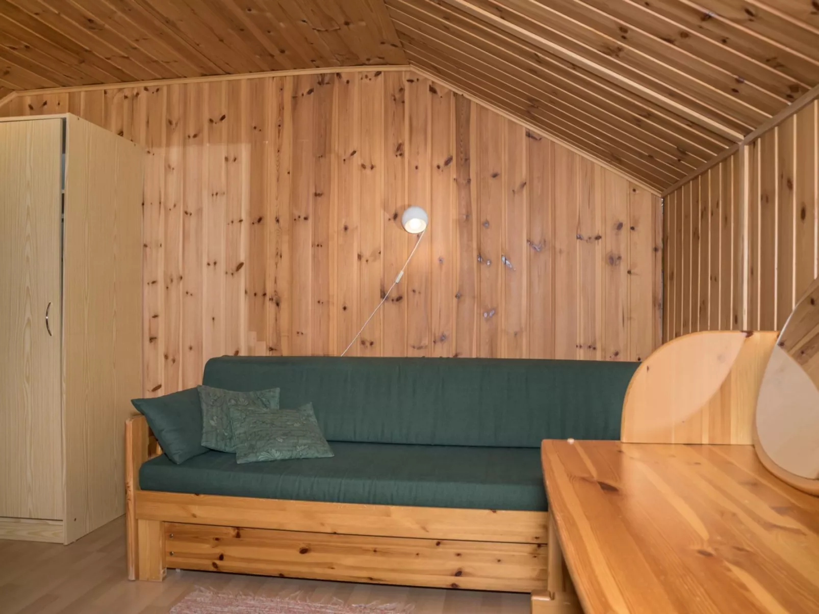 Ylläskarpalo 2 keskimmäinen-Binnen