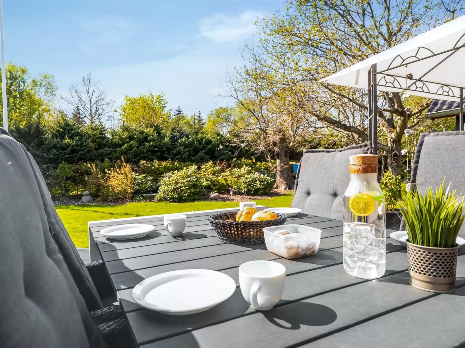 "Valentin" -  from the sea-Buiten