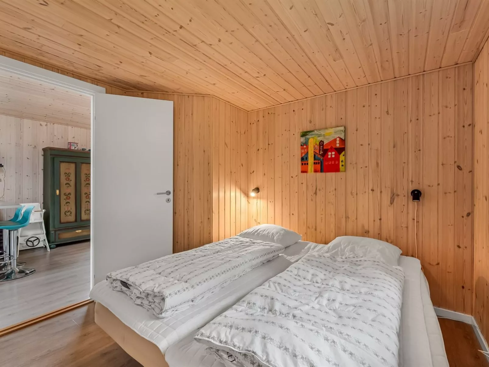 "Teija" - 600m to the fjord-Binnen