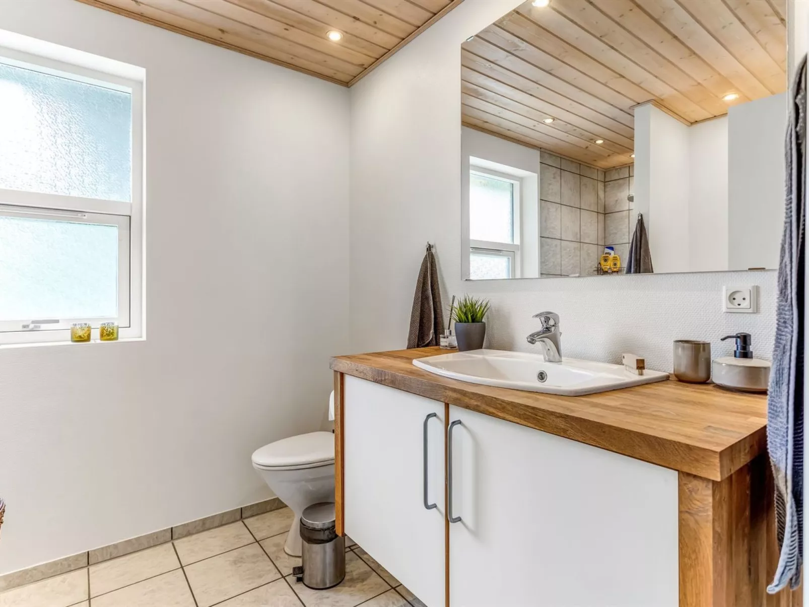 "Varpu" - 1.5km from the sea-Binnen