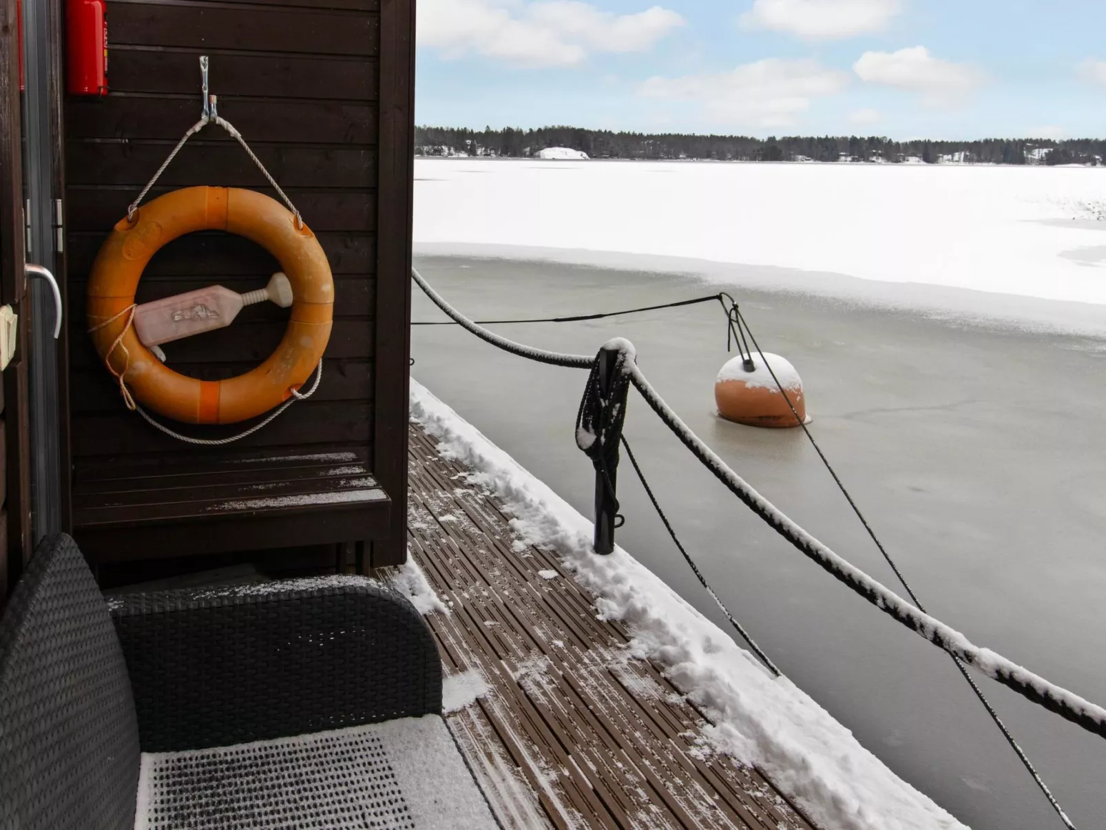 Sauna boat haikara-Binnen