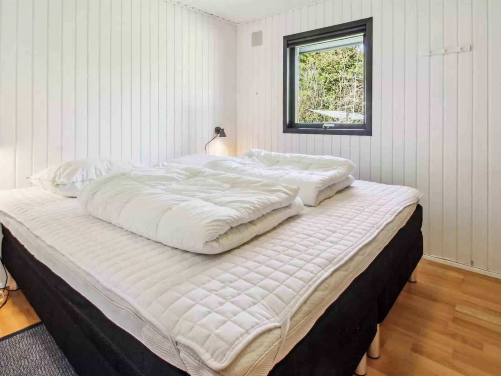 "Alia" - 30km from the sea-Binnen