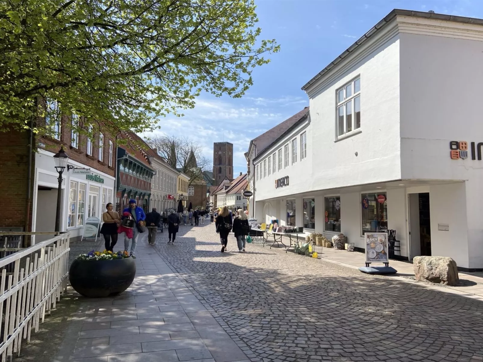 &quot;Constance&quot; - 23km from the sea-Buiten