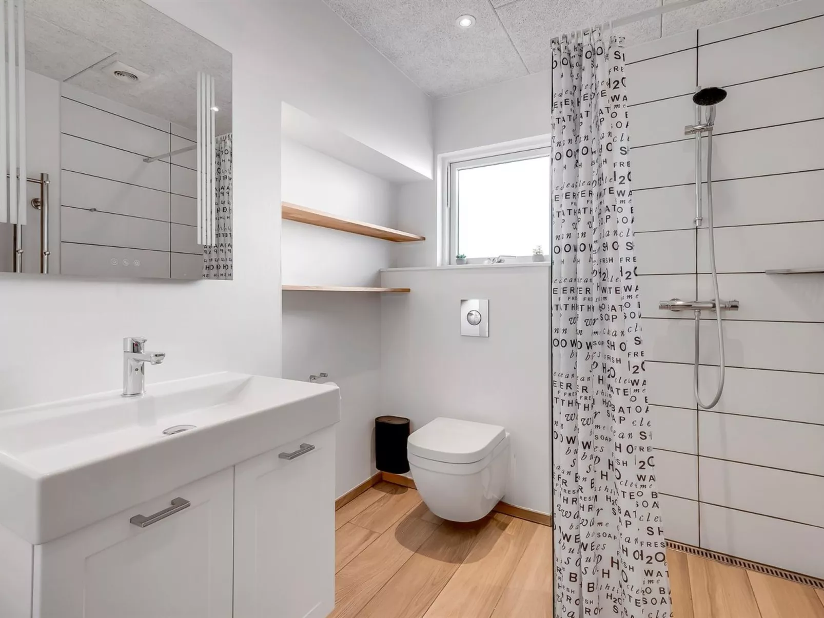 "Finulf" - 300m from the sea-Binnen