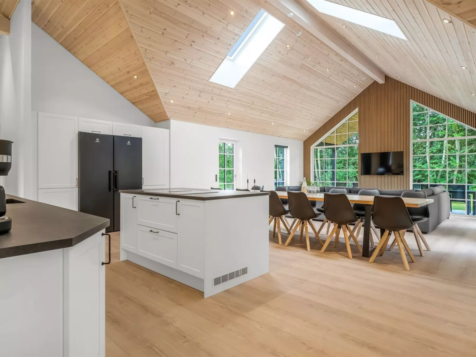 "Osa" -  from the sea-Binnen