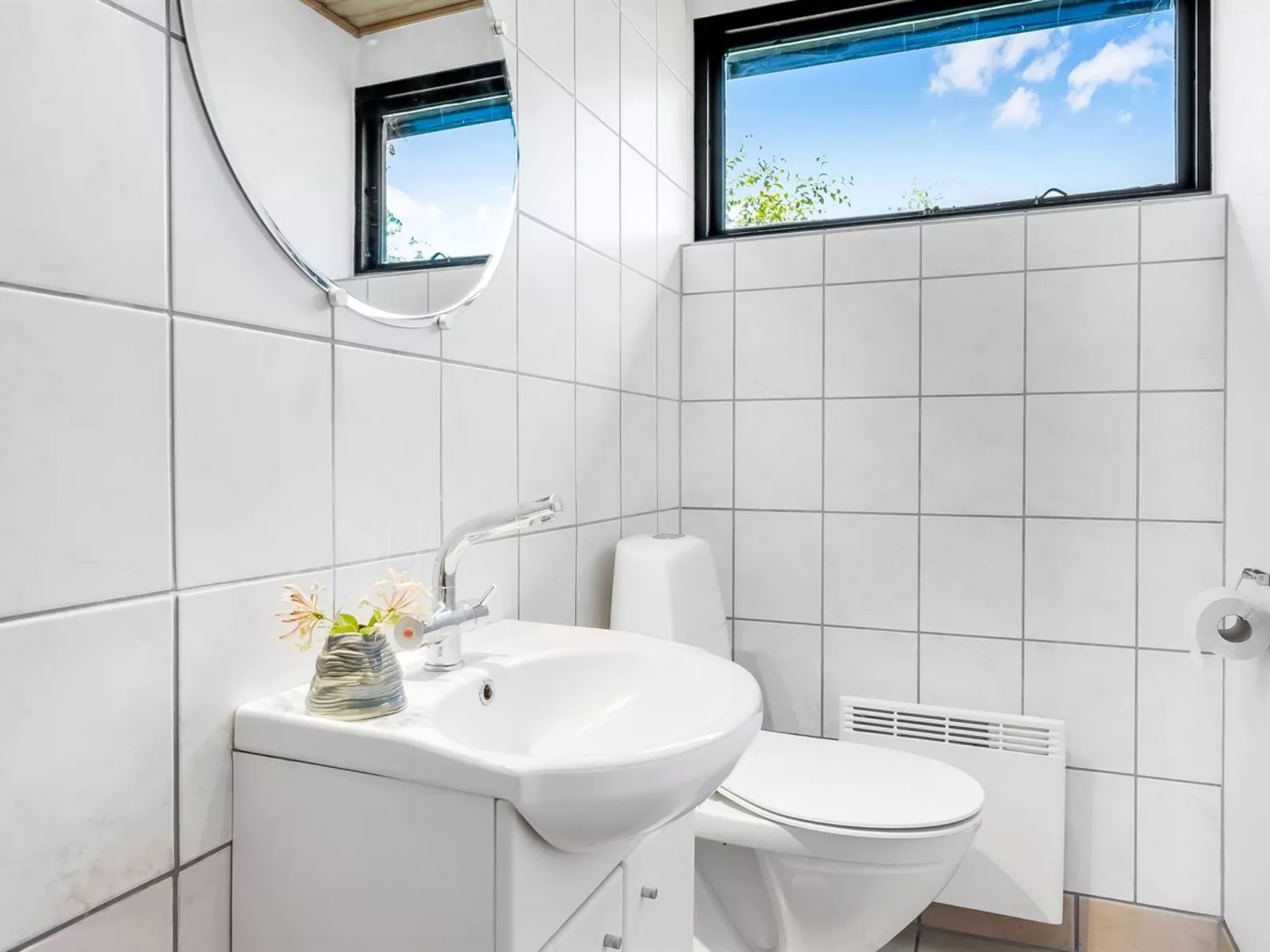 "Tatianna" - 100m from the sea-Binnen