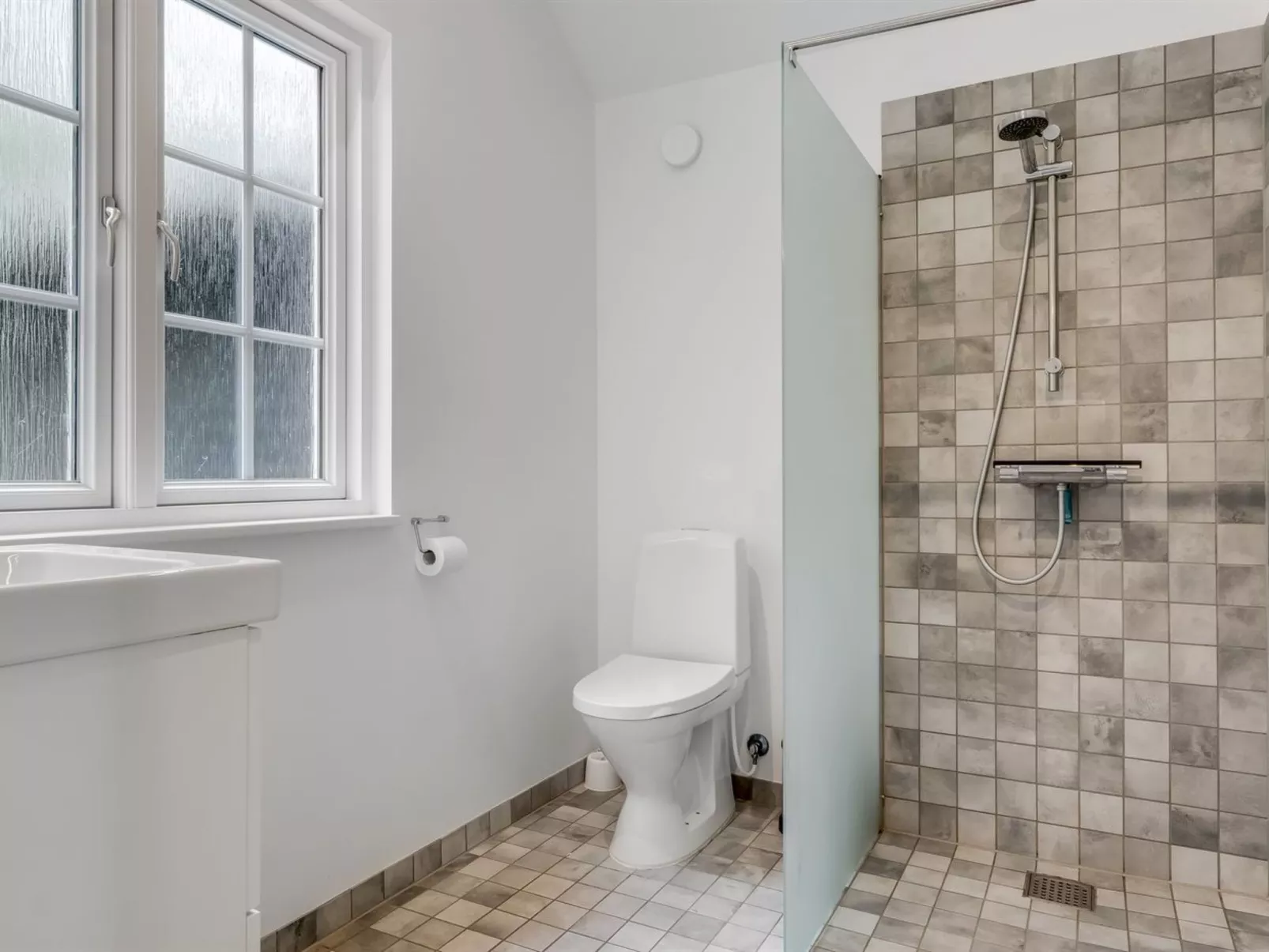 "Farman" - 150m from the sea-Binnen