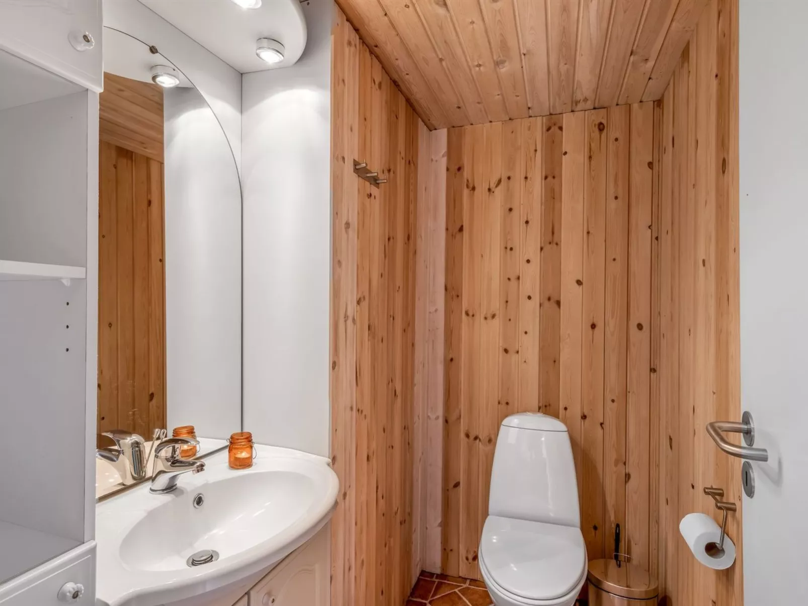 "Blesse" - 500m to the fjord-Binnen